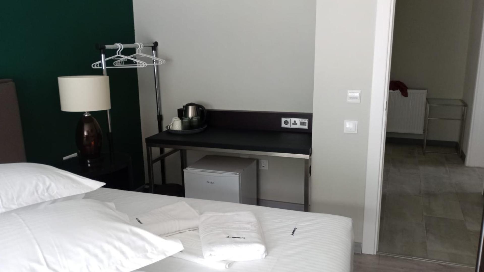 Deluxe Double Room with Balcony photo 1