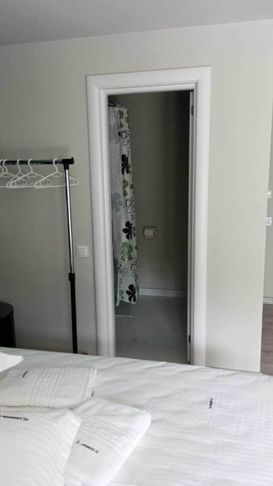 Deluxe Double Room with Balcony photo 2