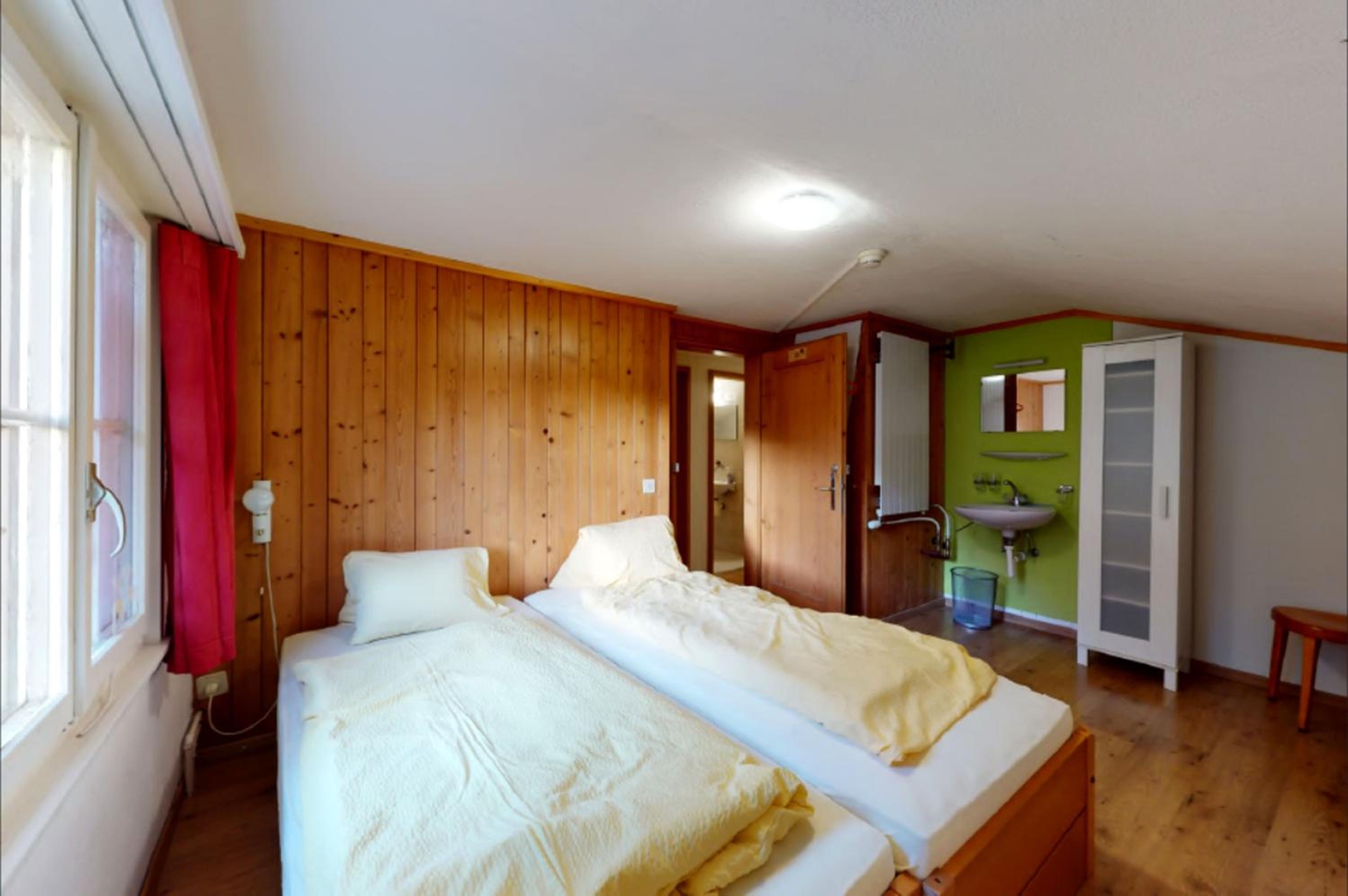 Standard Double Room with Shared Bathroom photo 3