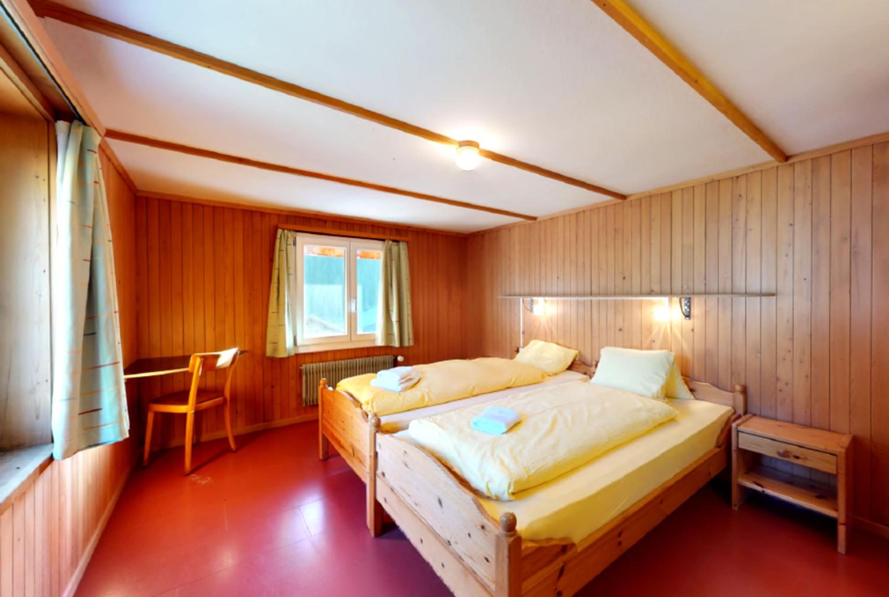 Standard Double Room with Shared Bathroom photo 1