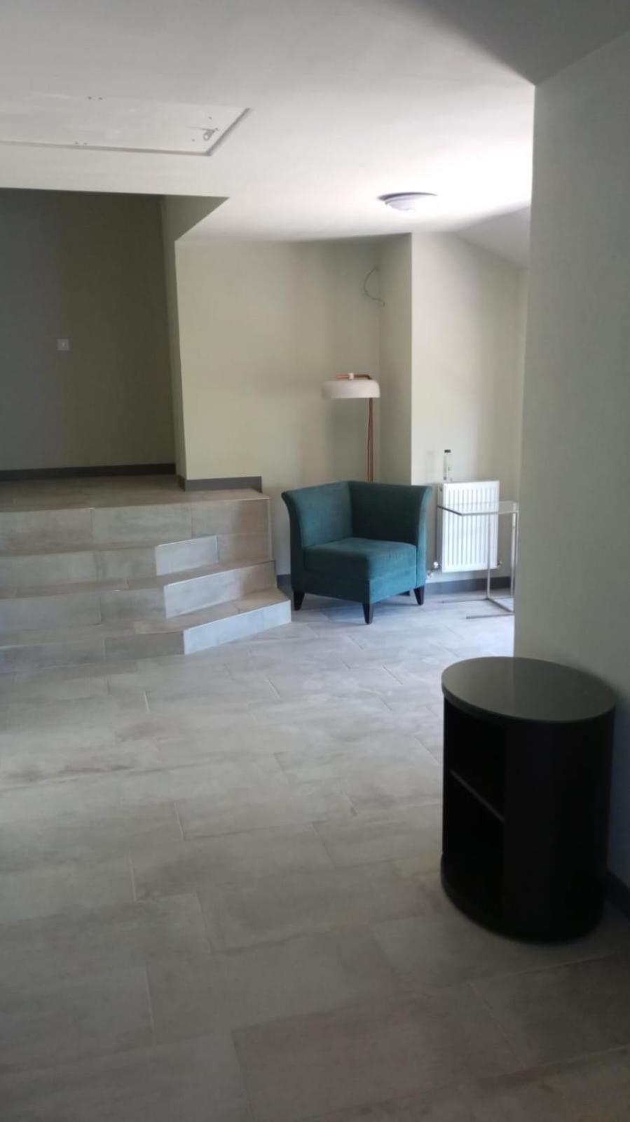 Deluxe Double Room with Balcony - Photo 4