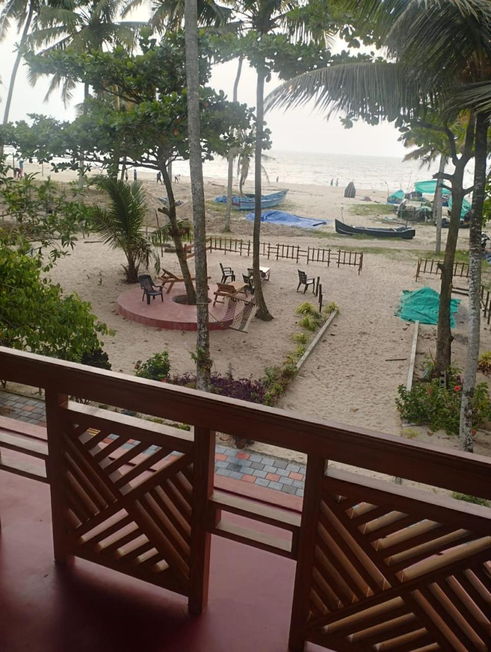 Deluxe Double Room with Balcony and Sea View photo 2