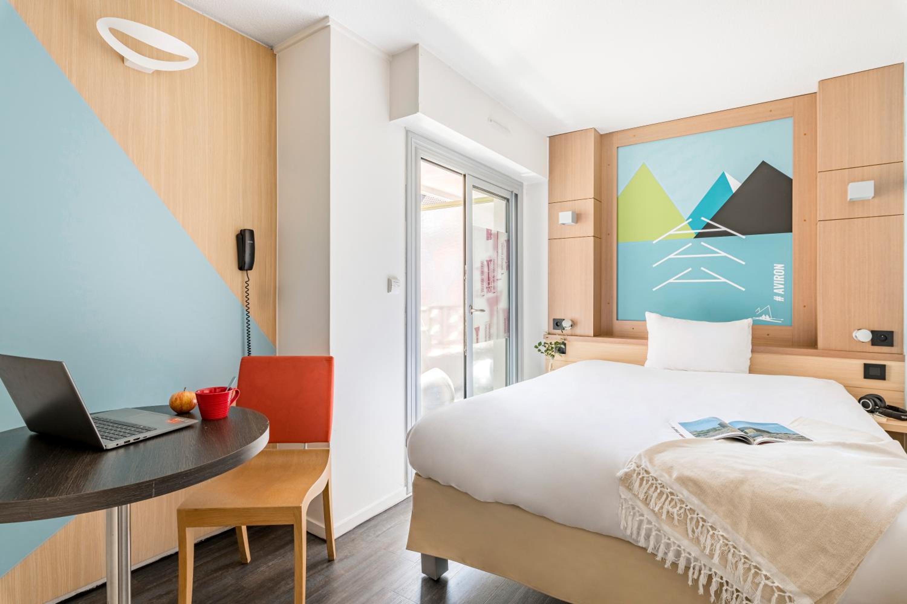 Classic Single Room with Double Bed photo 1