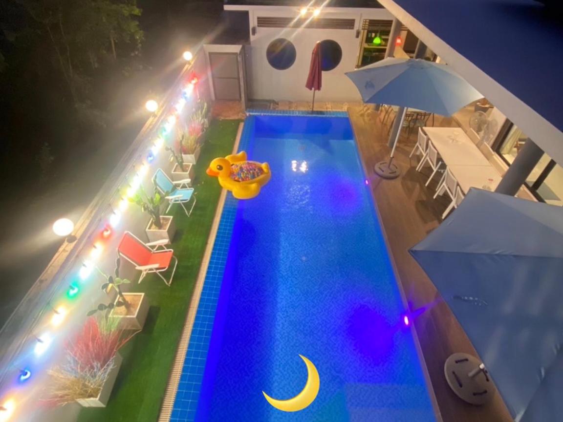 Villa with Private Pool - Photo 62