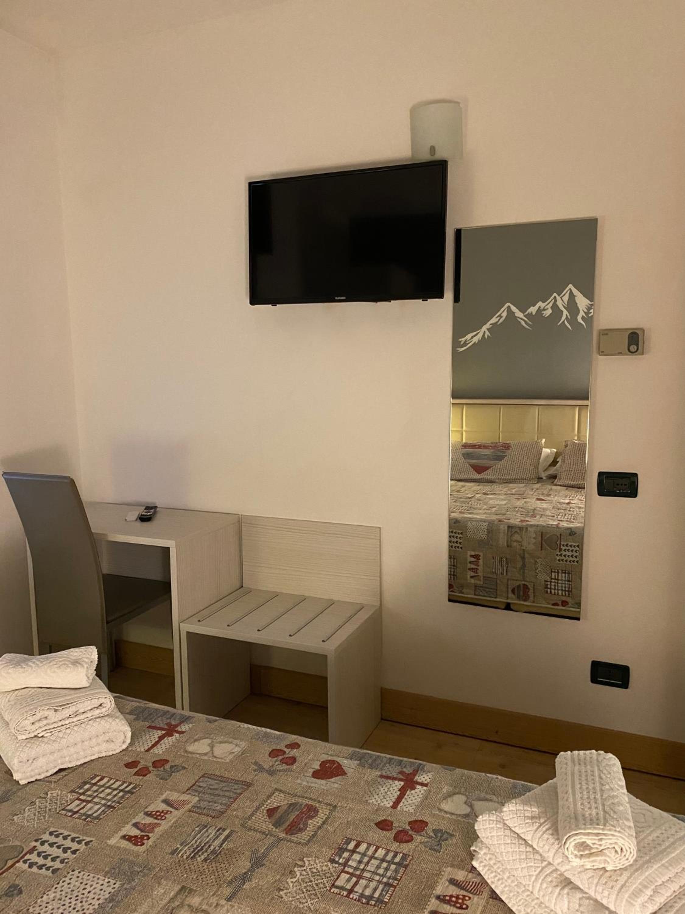Quadruple Room - Photo 4
