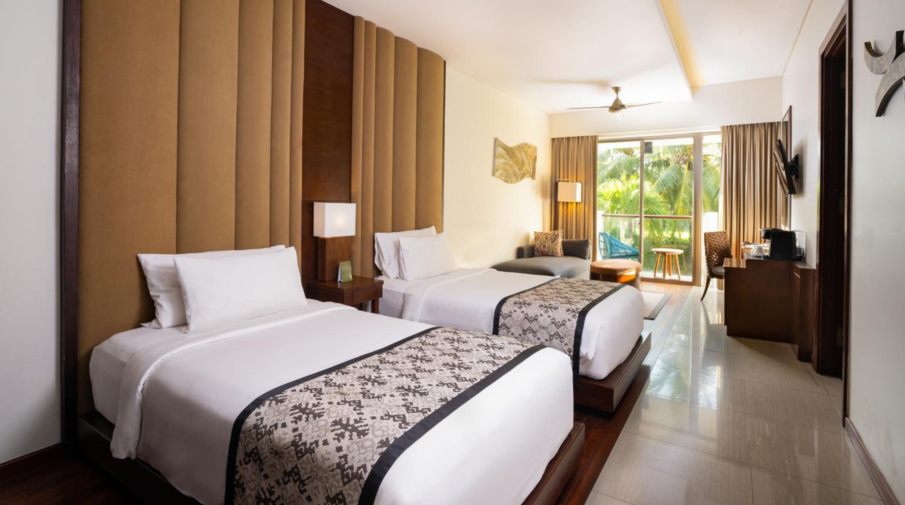 Deluxe Double or Twin Room with Garden View