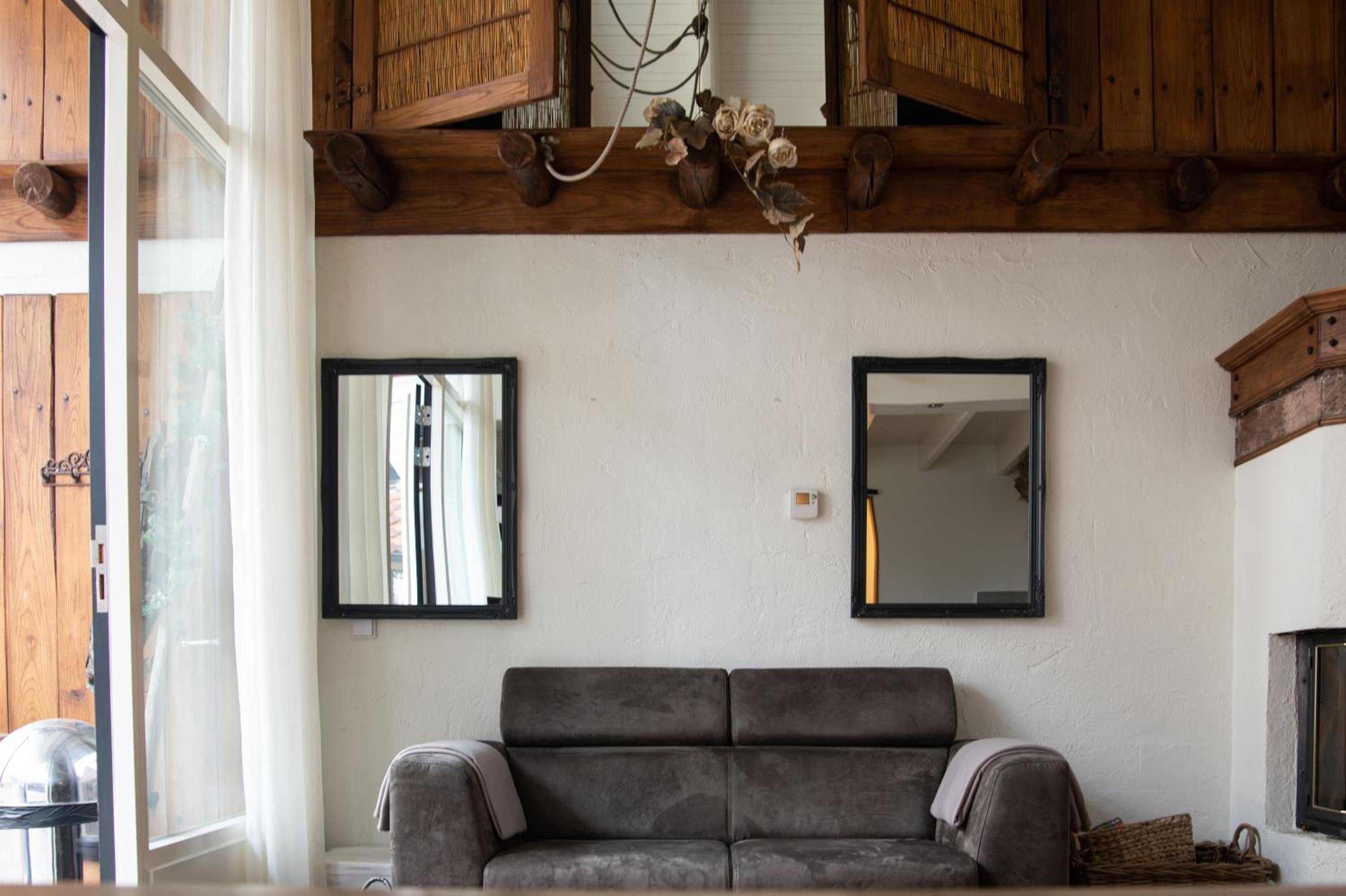 Two-Bedroom Apartment with Terrace photo 2