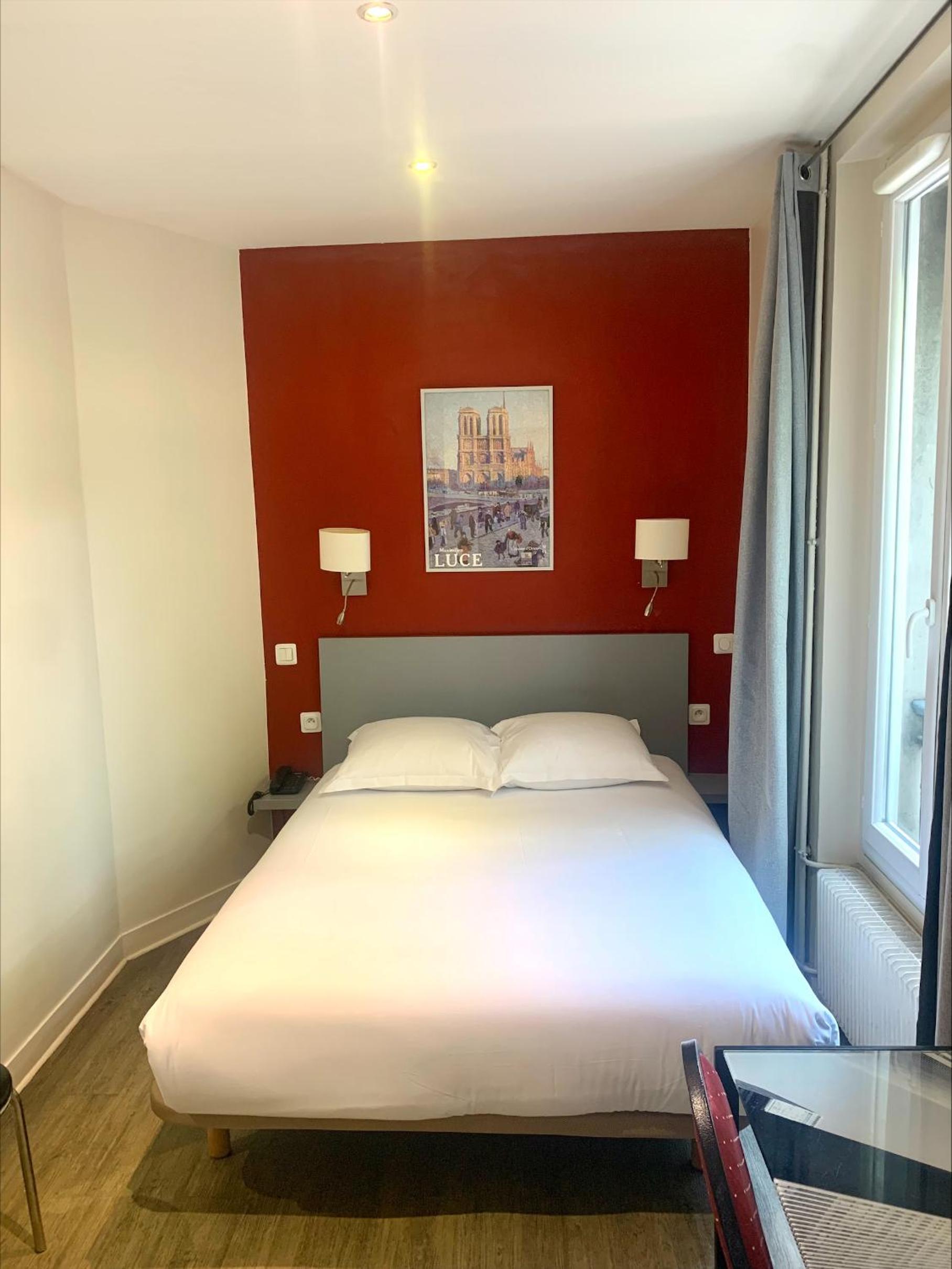Single Room photo 3
