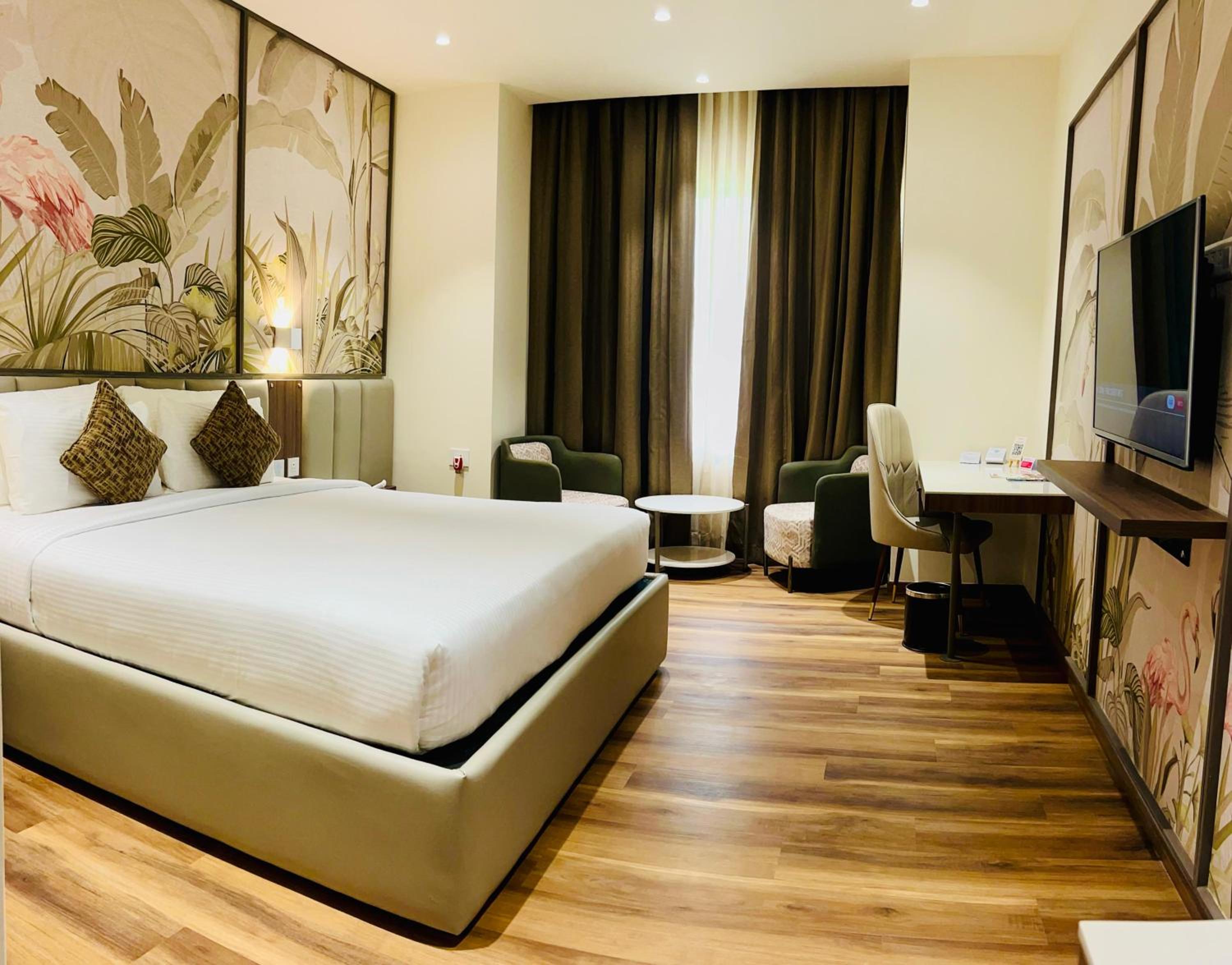 Superior 1 Twin Bed Non Smoking Room - Photo 3