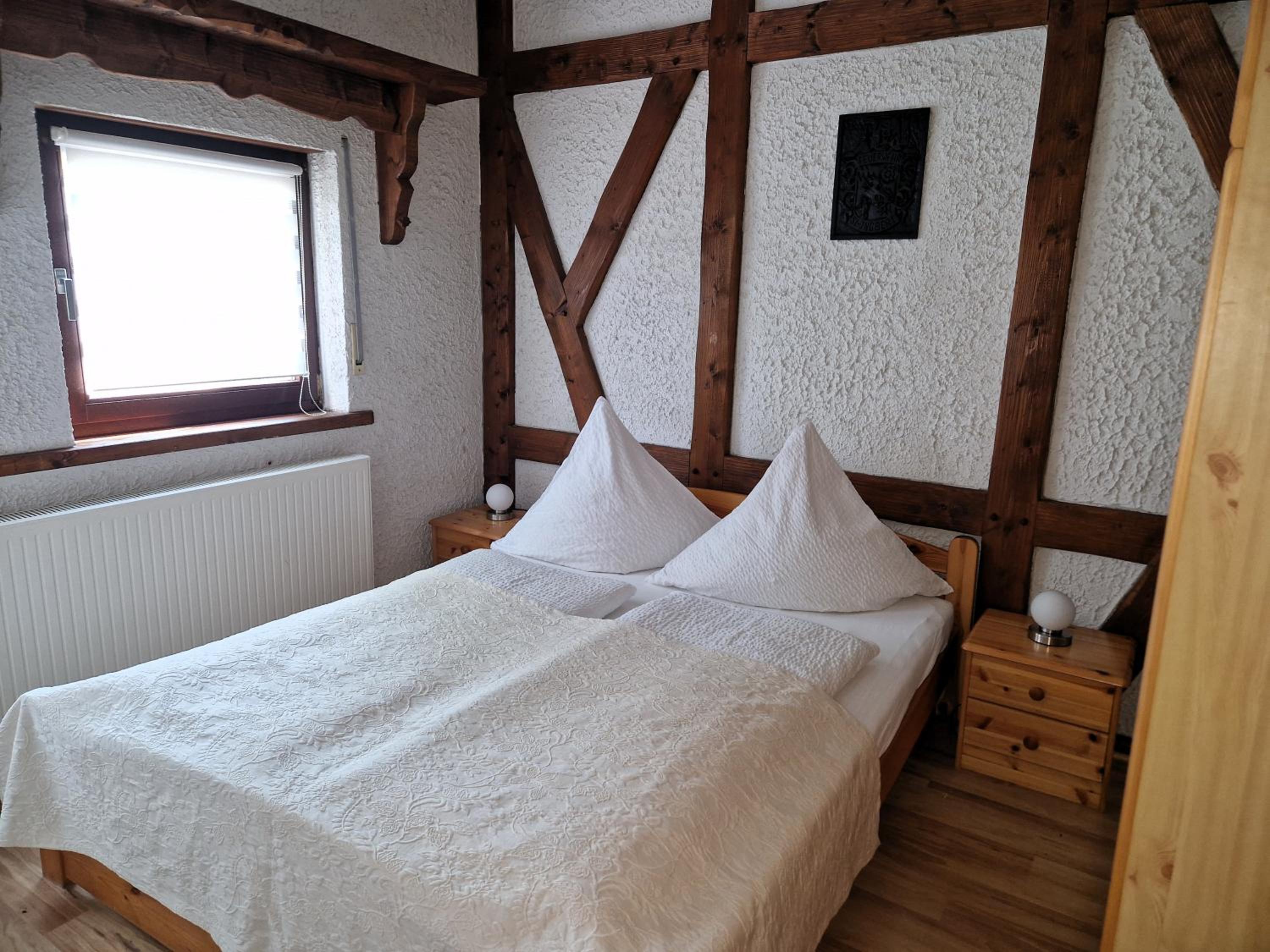 Two-Bedroom Holiday Apartment - Photo 4