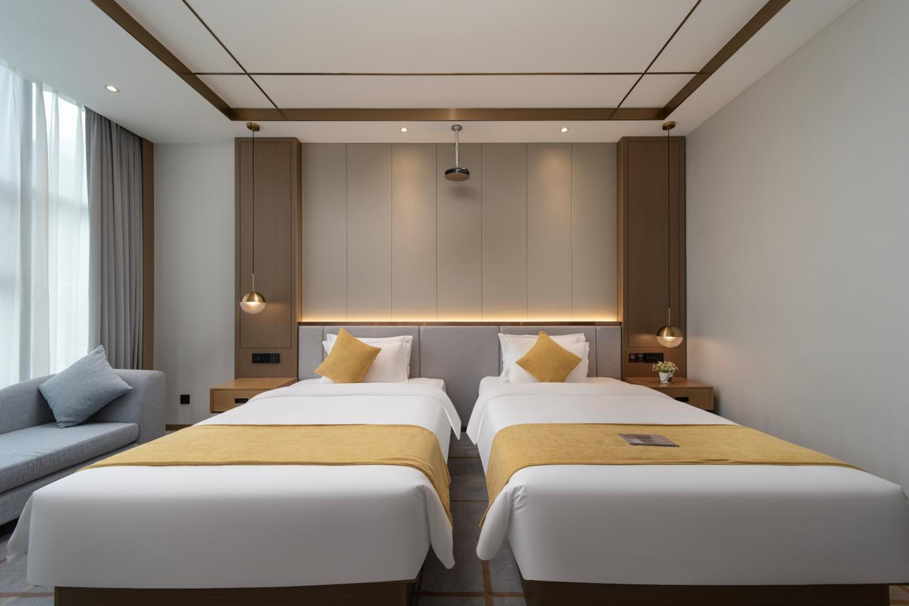 Superior Twin Room photo 2