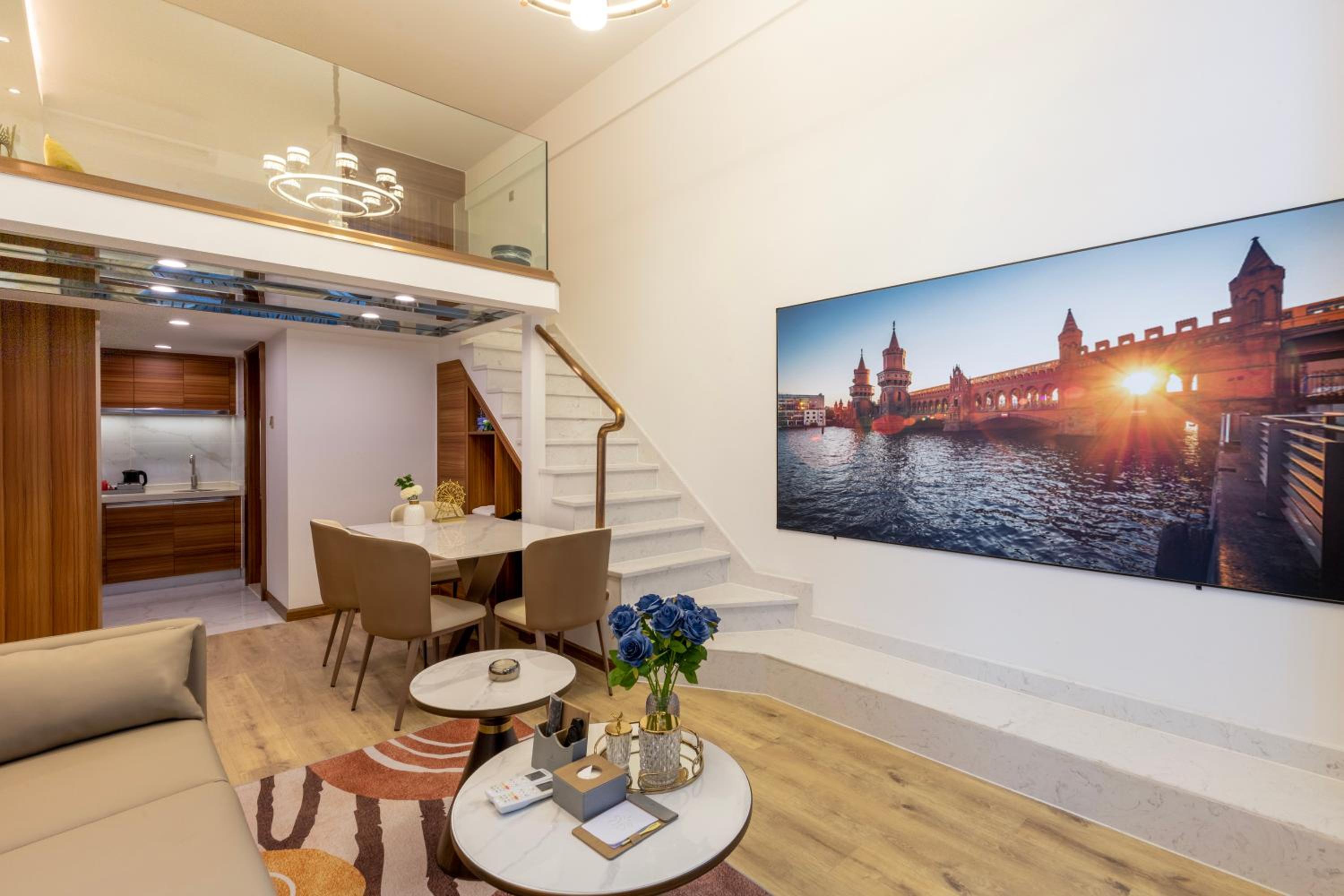 Duplex Suite photo 2