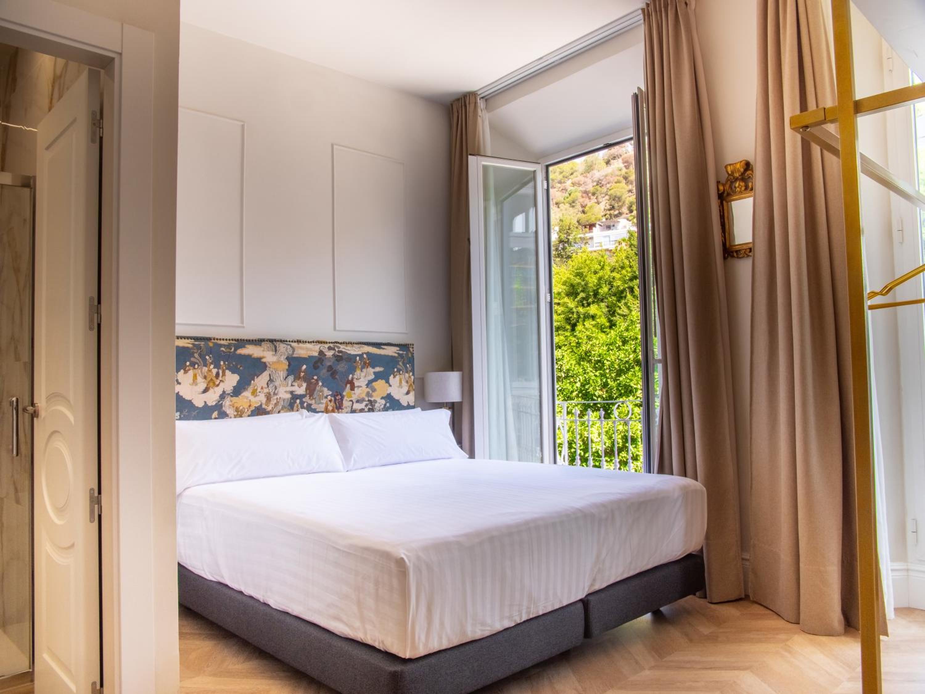 Habitación King con vista a la montaña