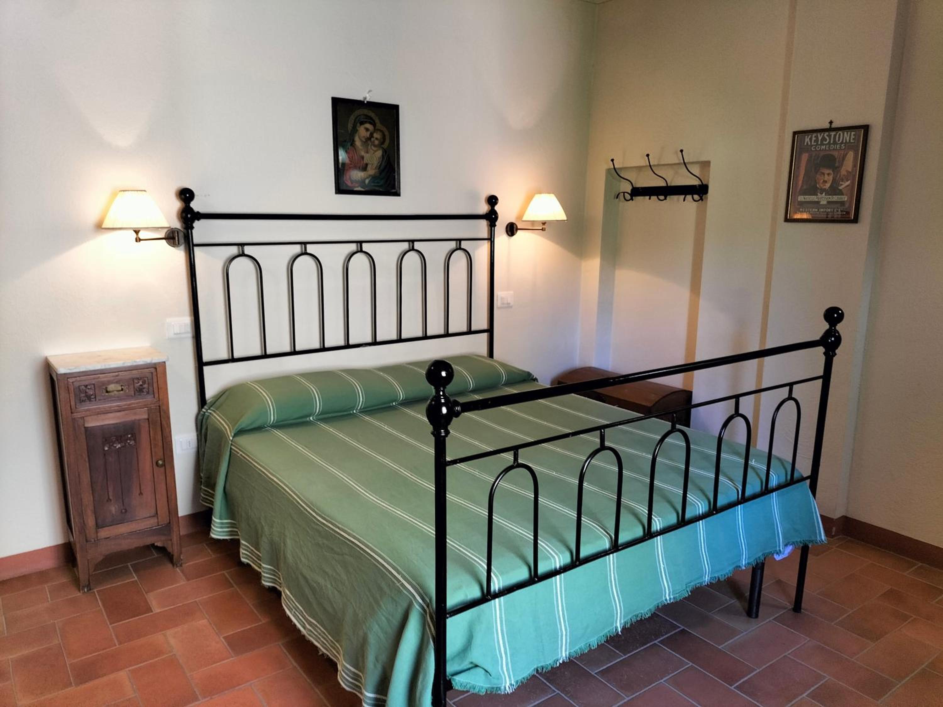Double Room With Private Bathroom photo 2
