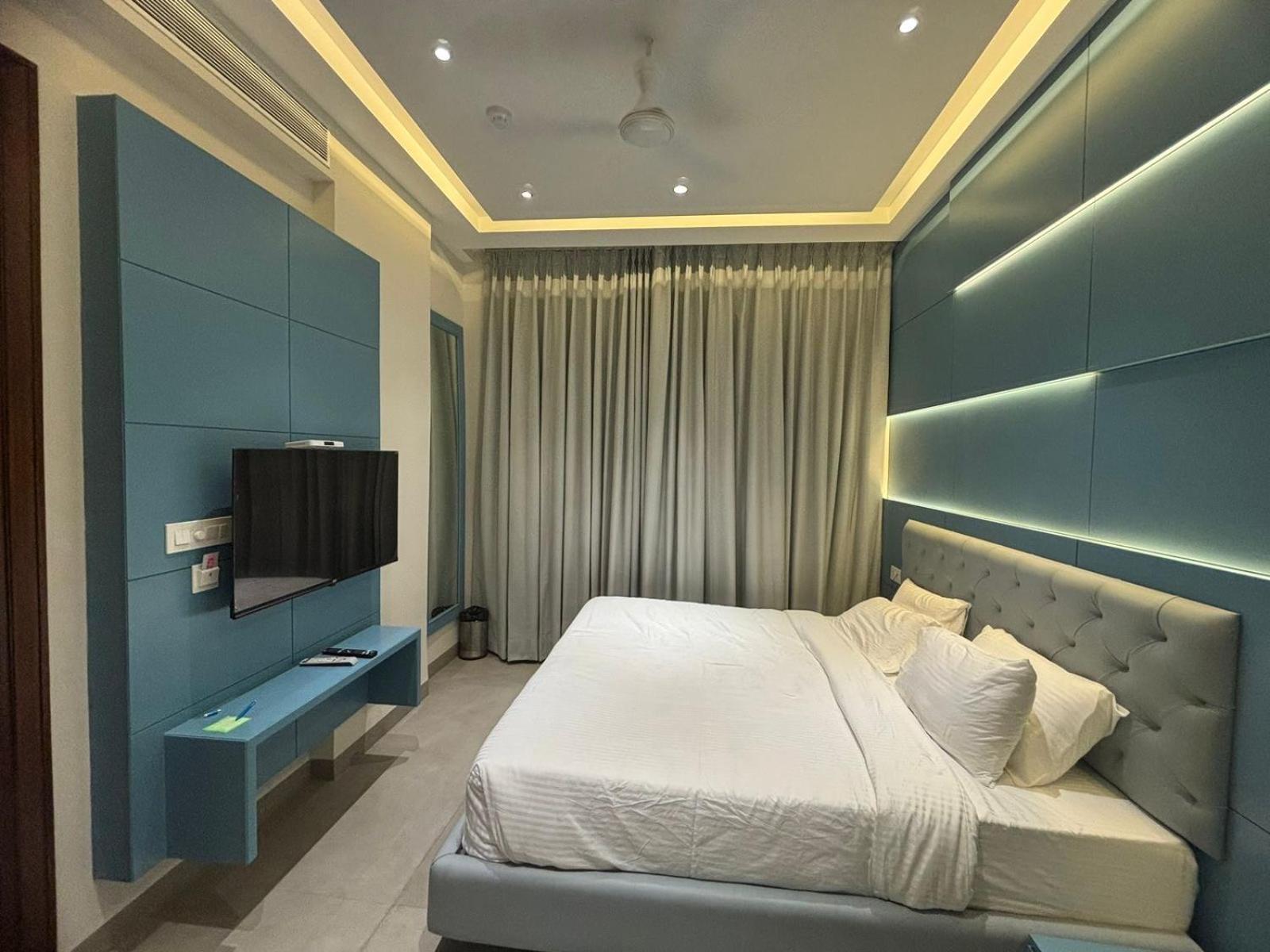 Deluxe Double Room photo 3