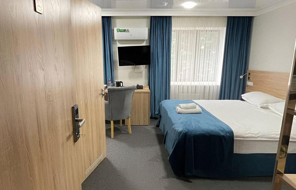 Superior Deluxe Double or Twin Room  photo 2