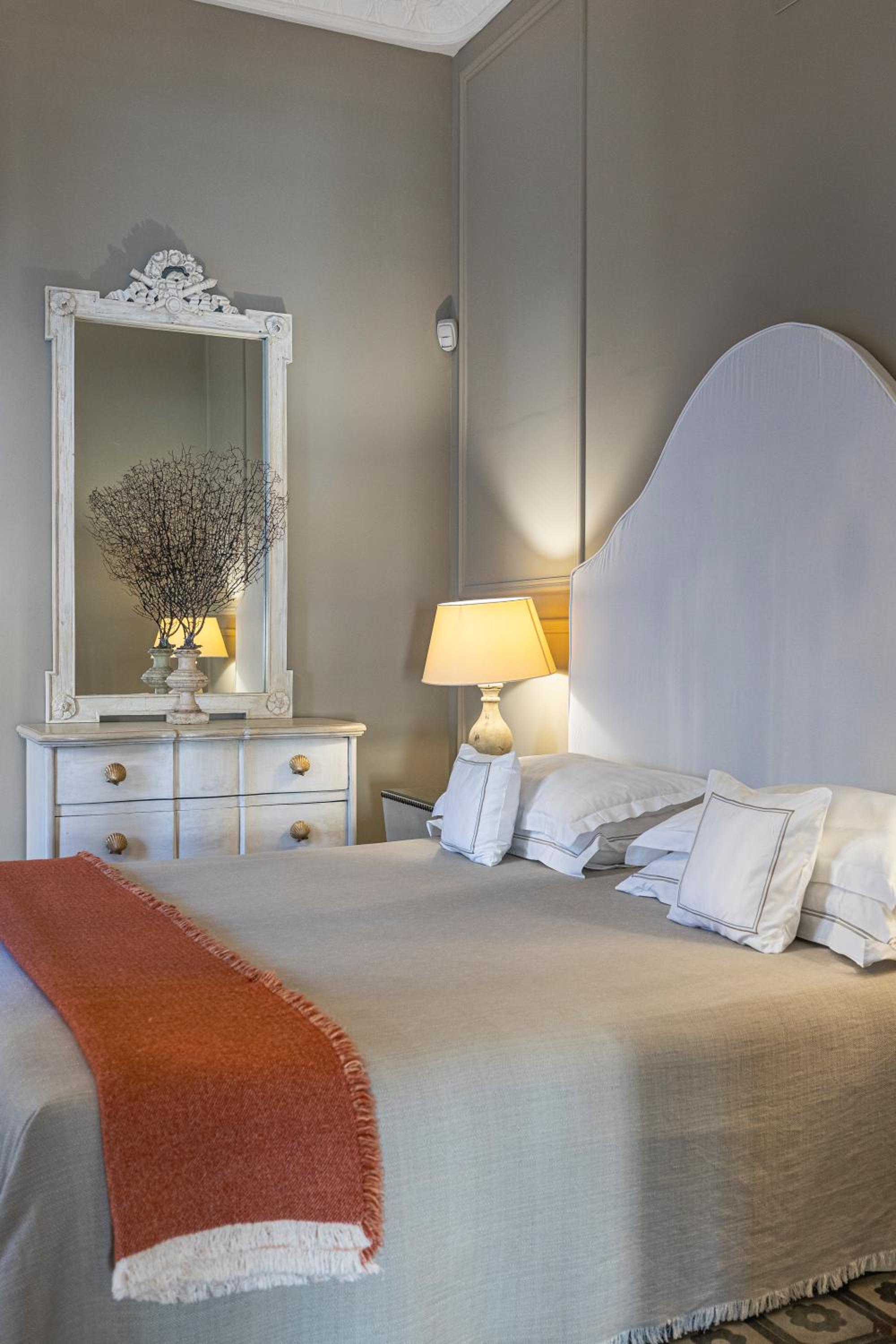 Deluxe Double or Twin Room with Balcony photo 2