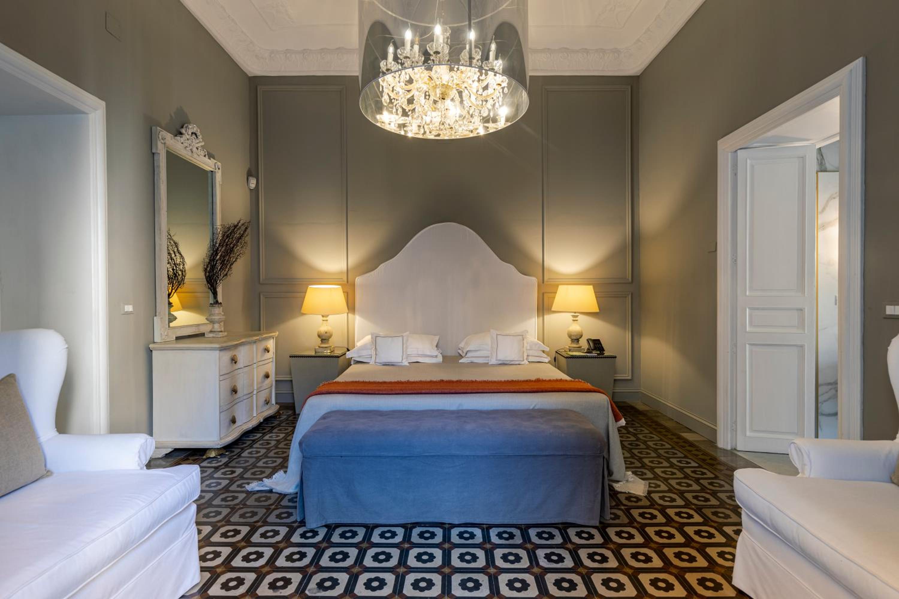 Deluxe Double or Twin Room with Balcony photo 1