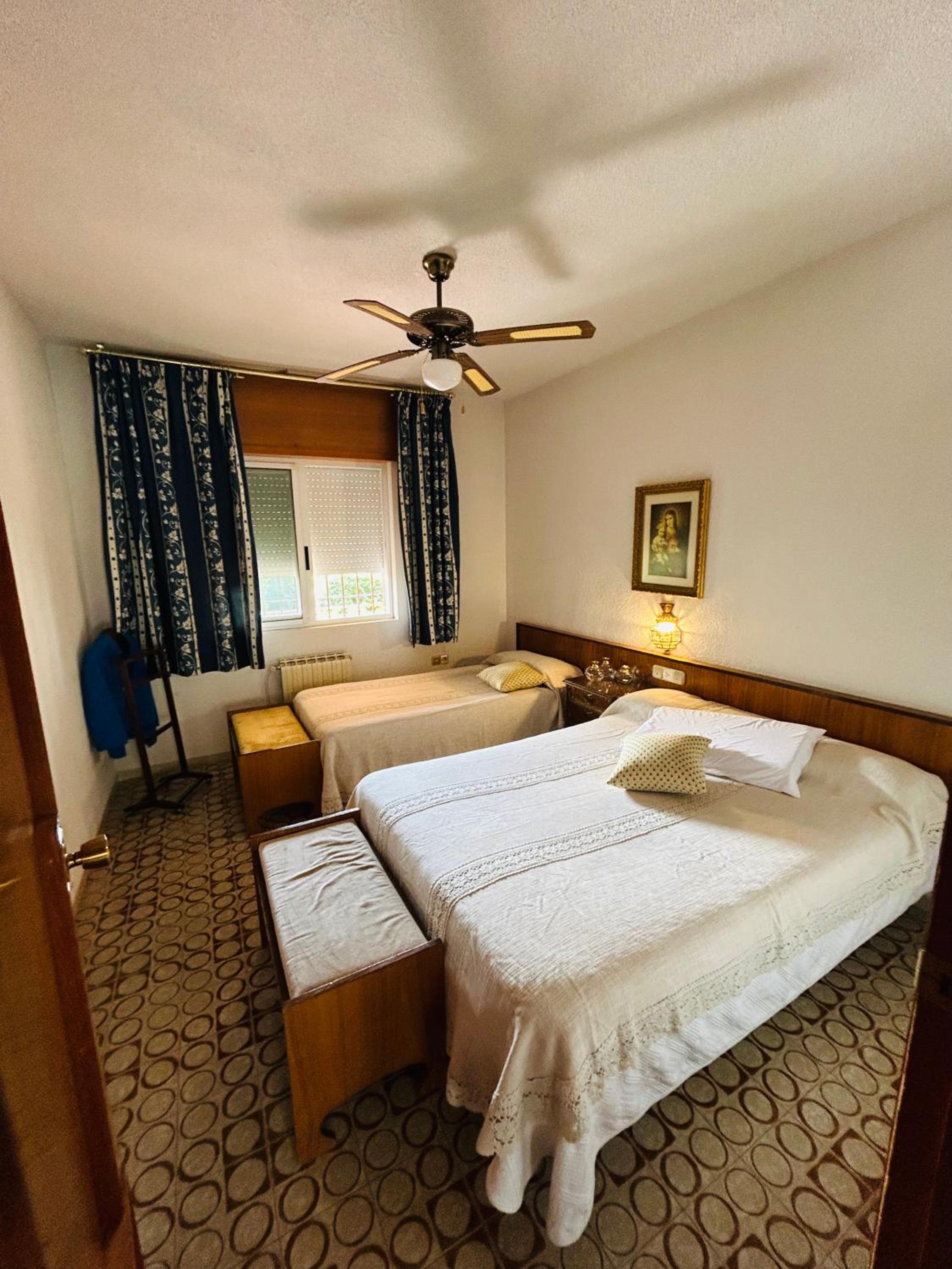 Casa de cuatro habitaciones