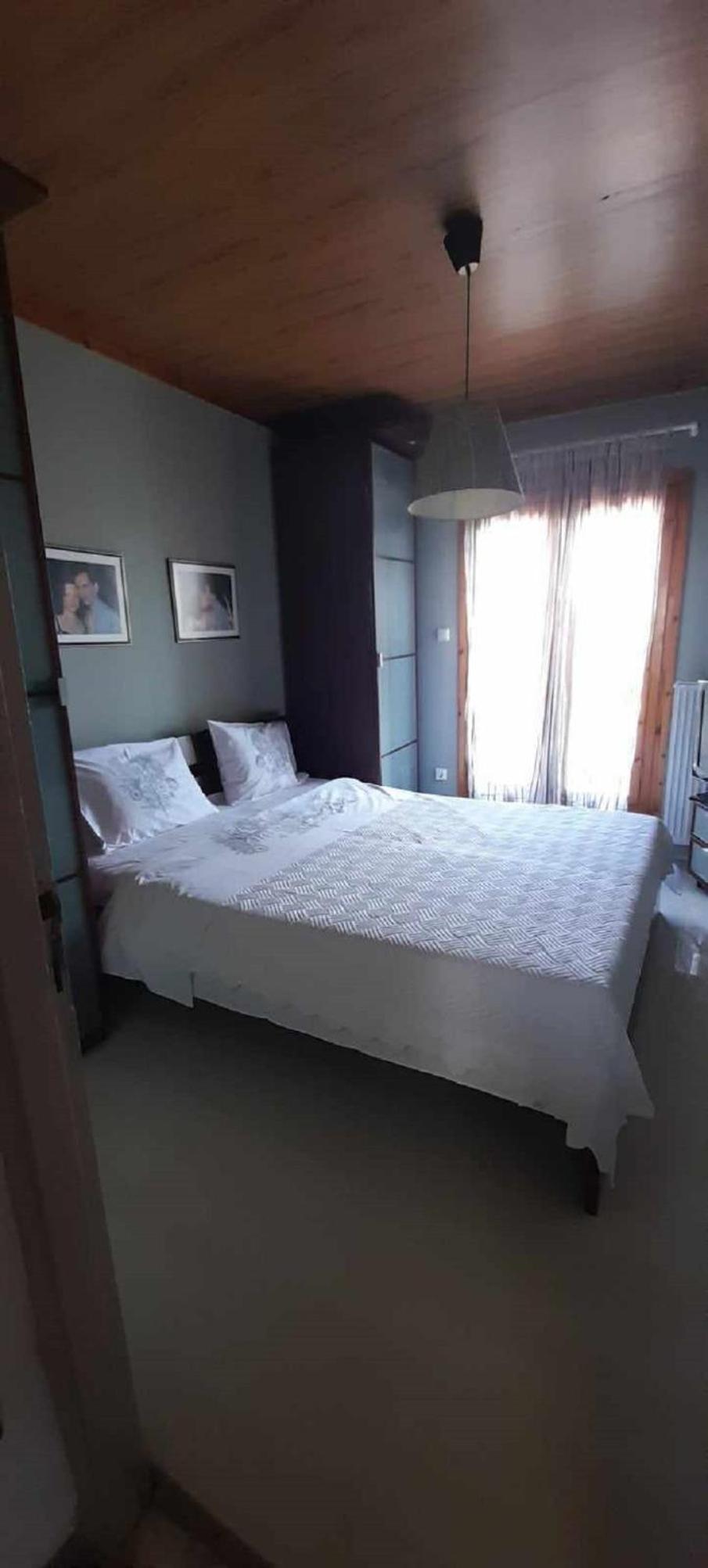 Two-Bedroom House photo 3