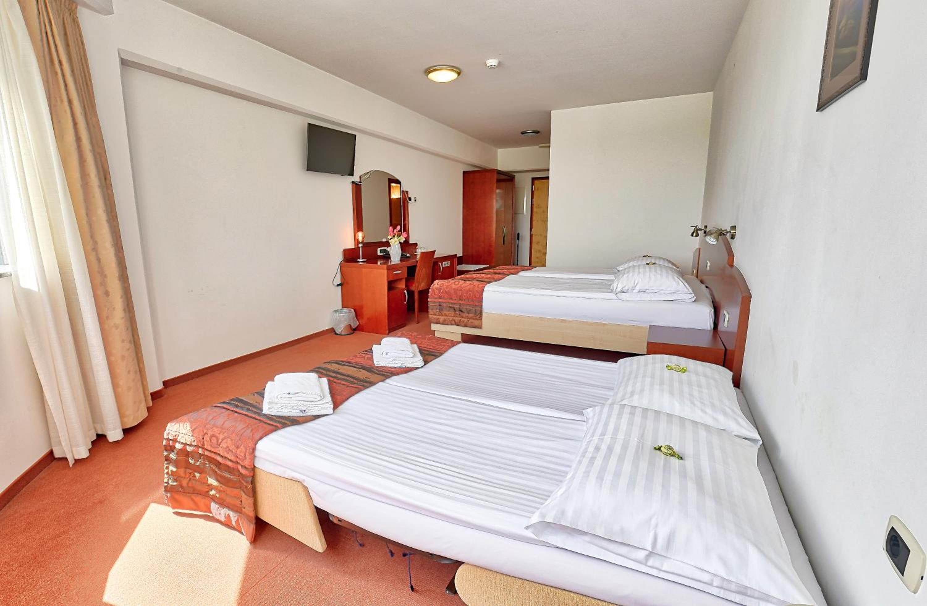 Quadruple Room photo 1