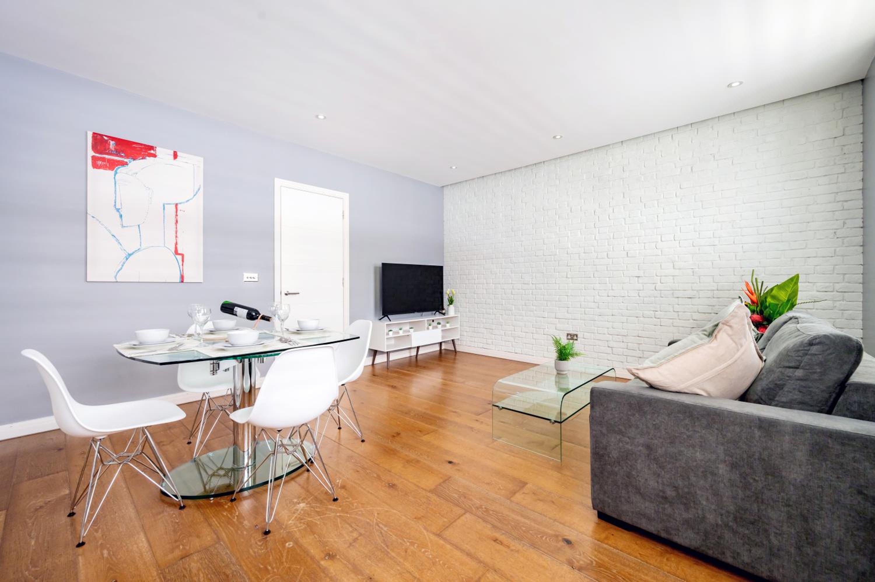 Standard Apartment photo 1