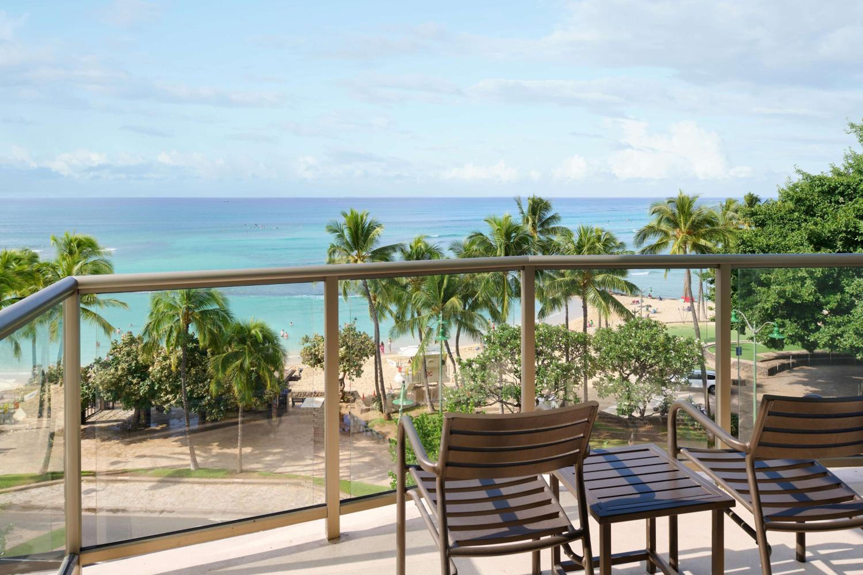 Ocean Front View Room - Photo 5