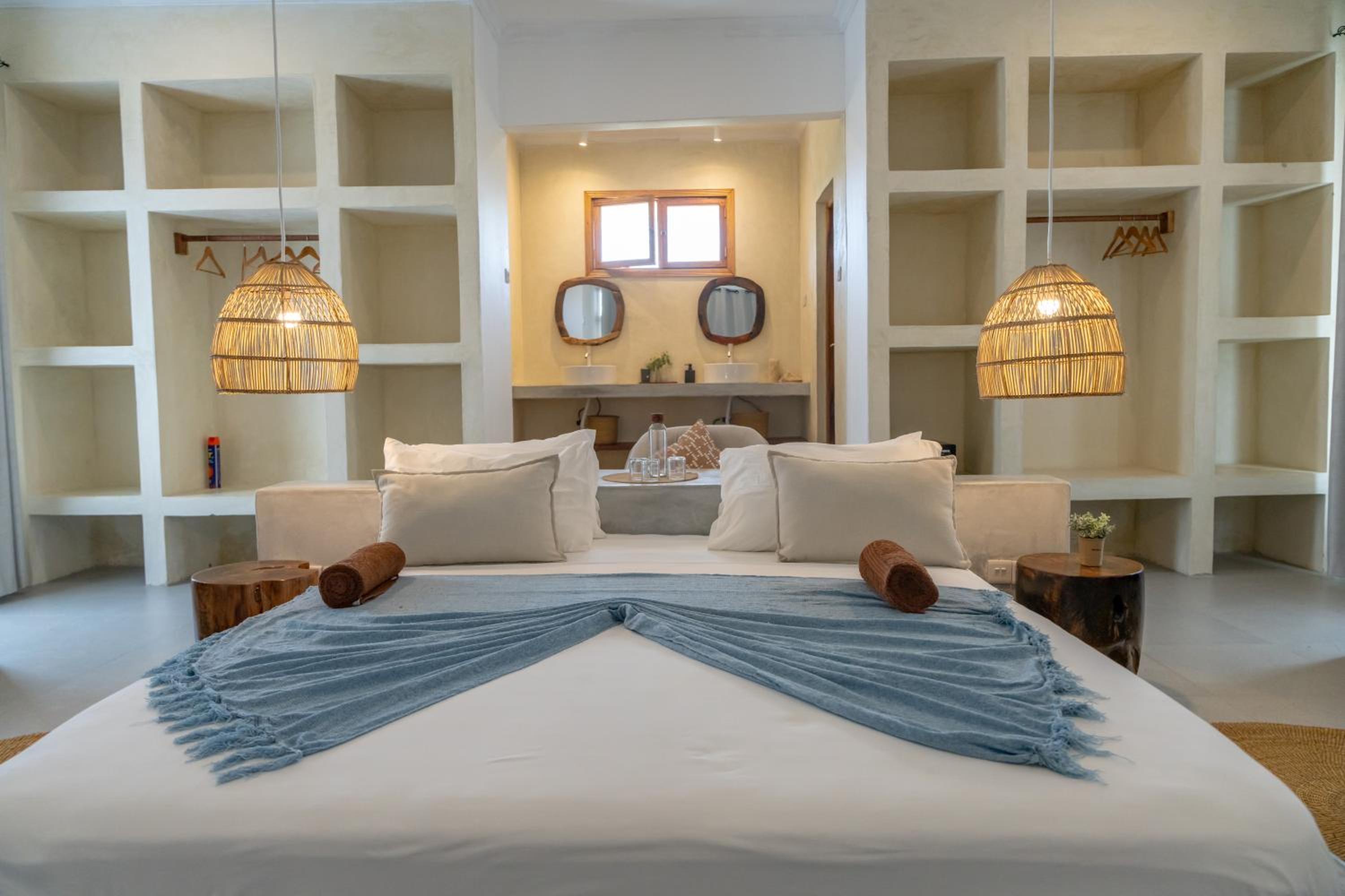 Junior Suite with Private Pool - Photo 6
