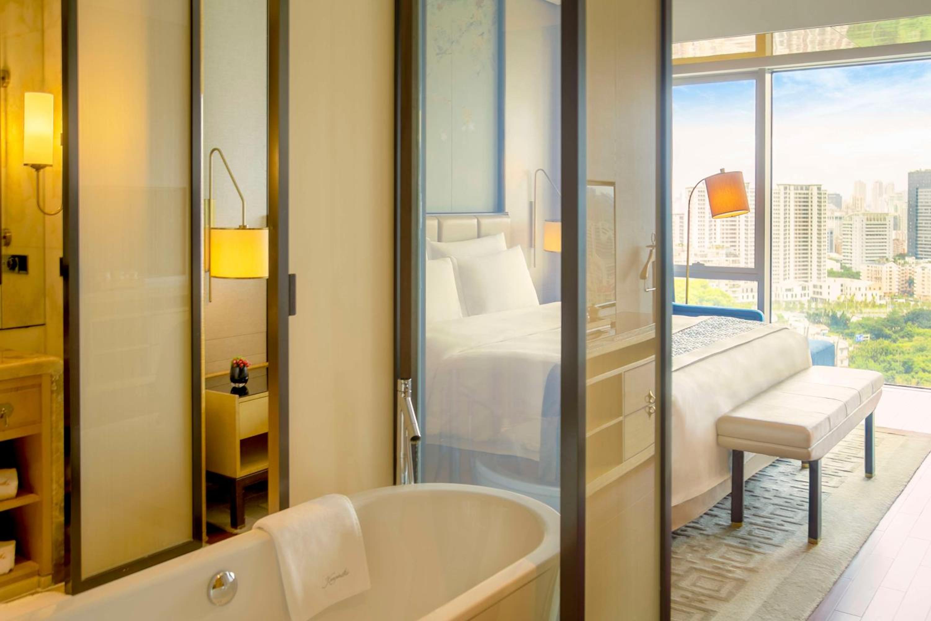 Executive Suite - Enjoy Free Executive Benefits photo 3