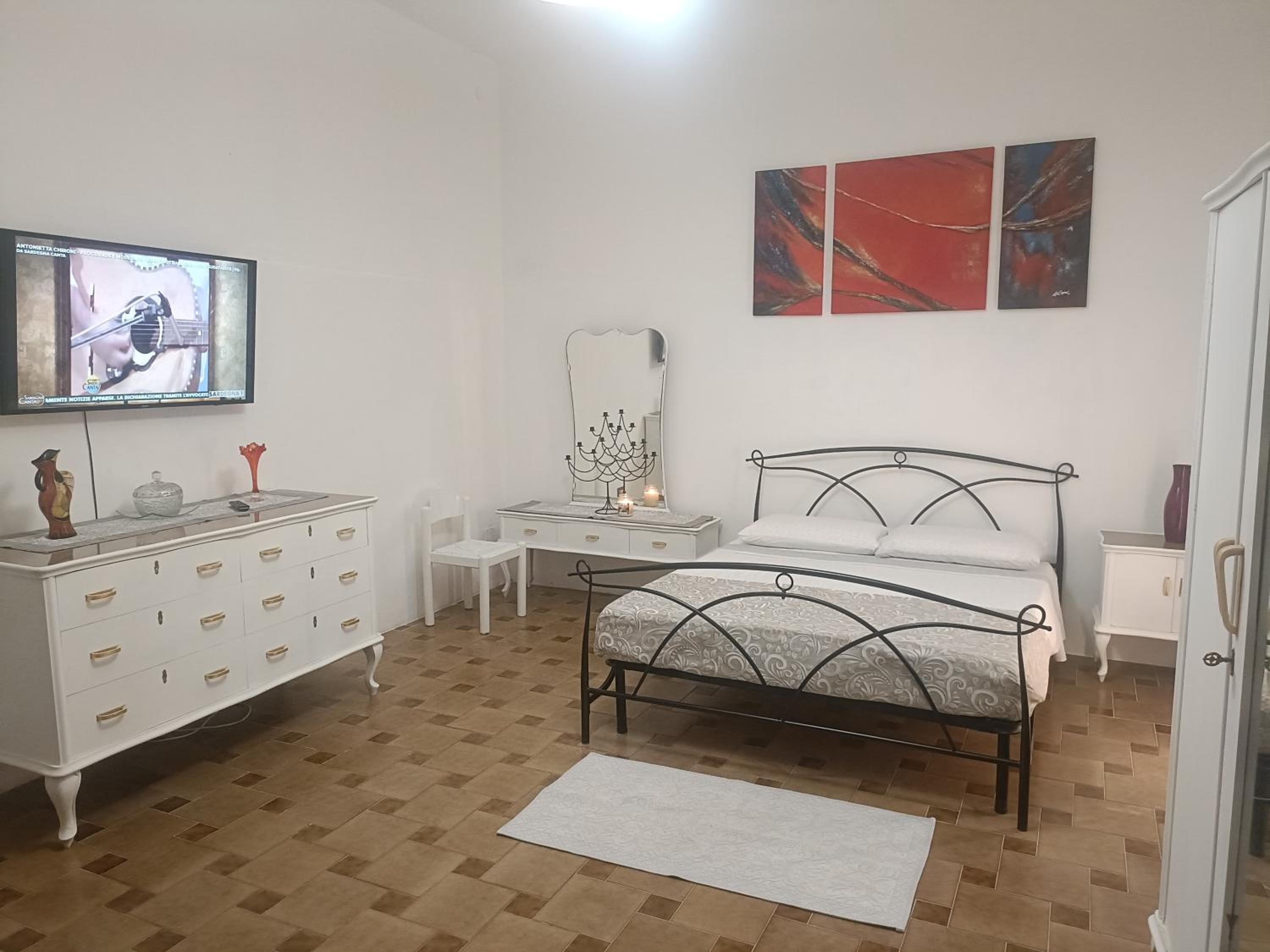 Double Room with Private Bathroom photo 2
