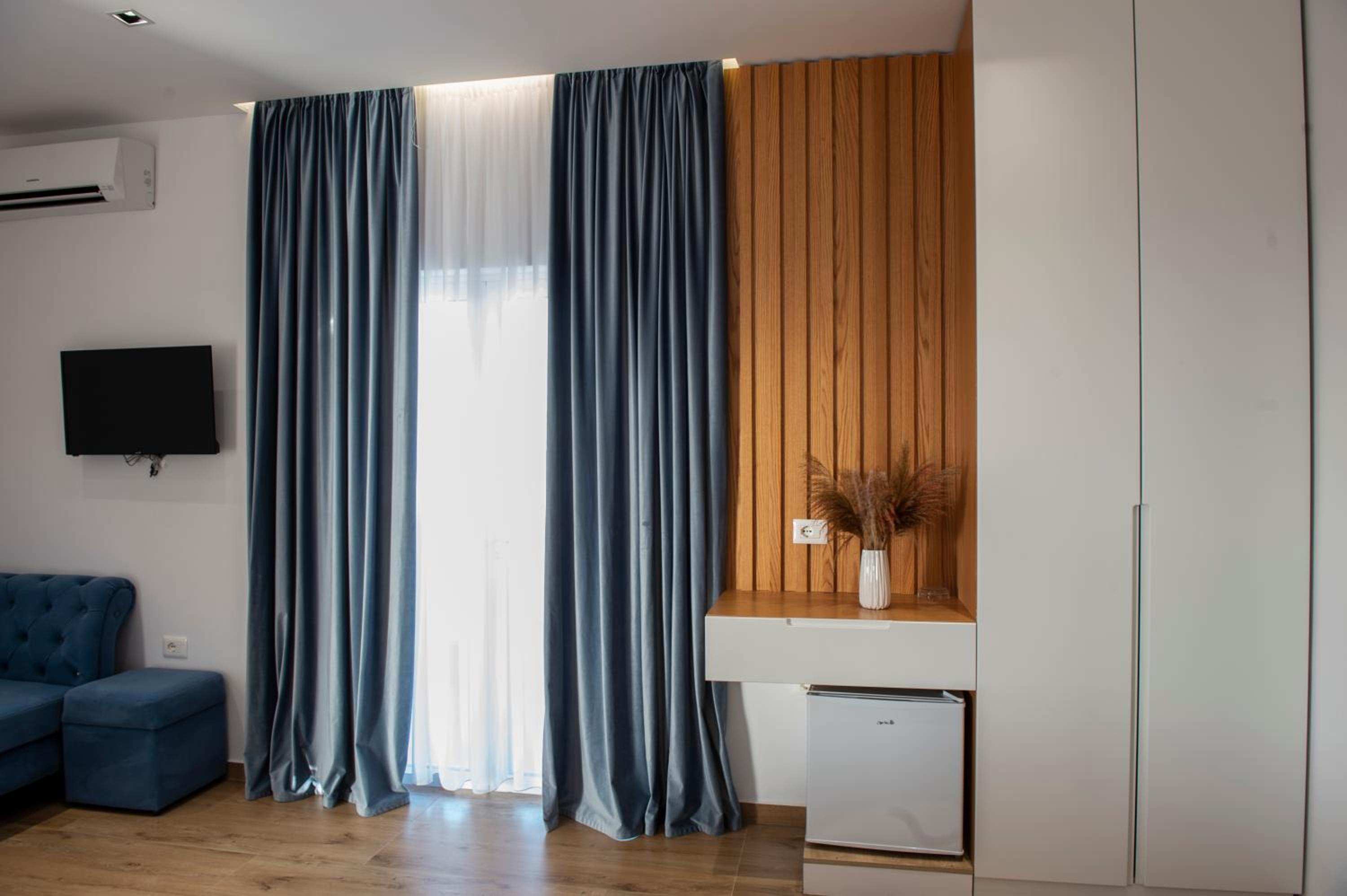 Quadruple Room with Balcony photo 2