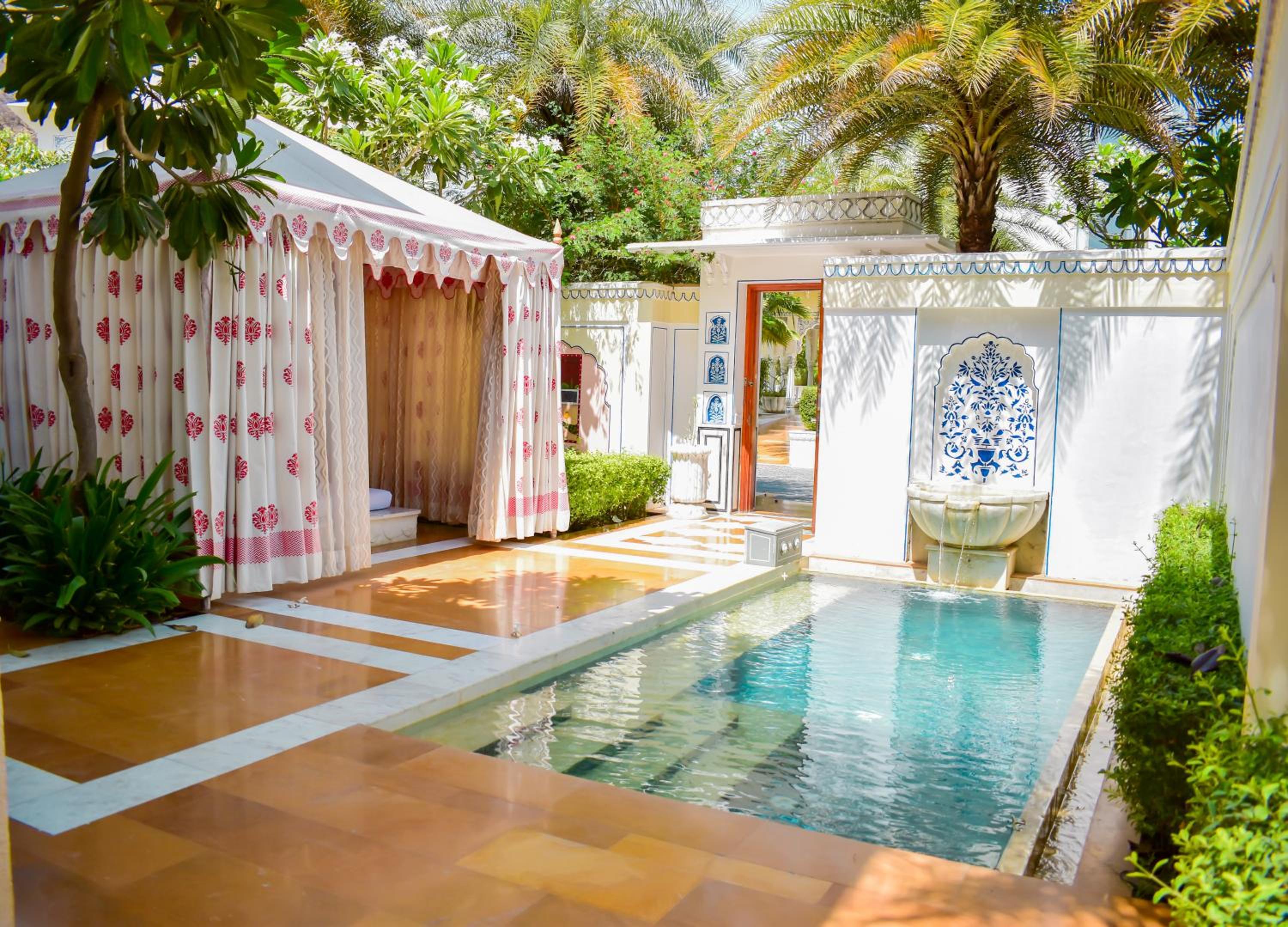 Royal Villa Plunge Pool photo 3