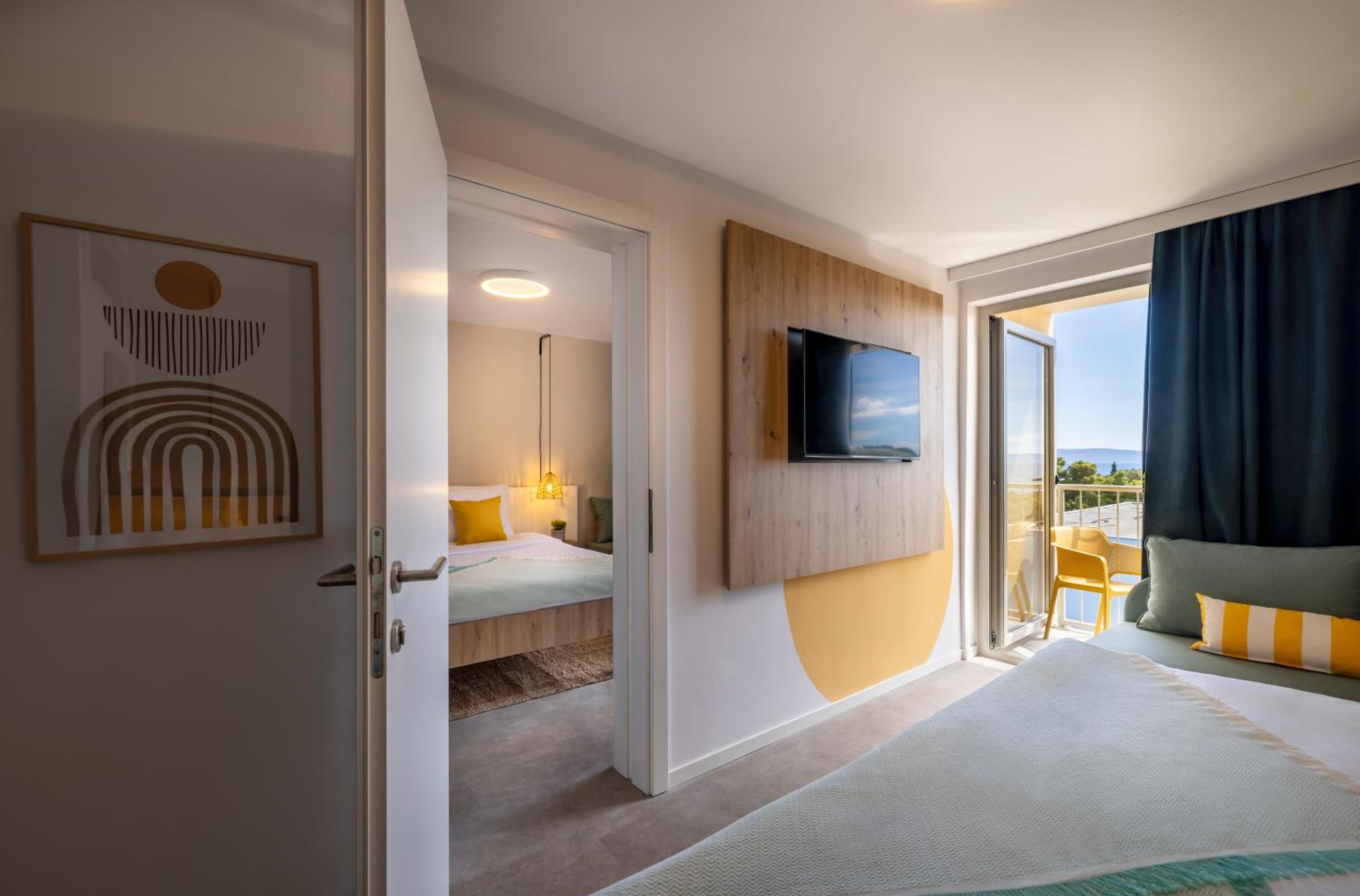 Superior Room for 4+2 with 2 Balconies photo 1