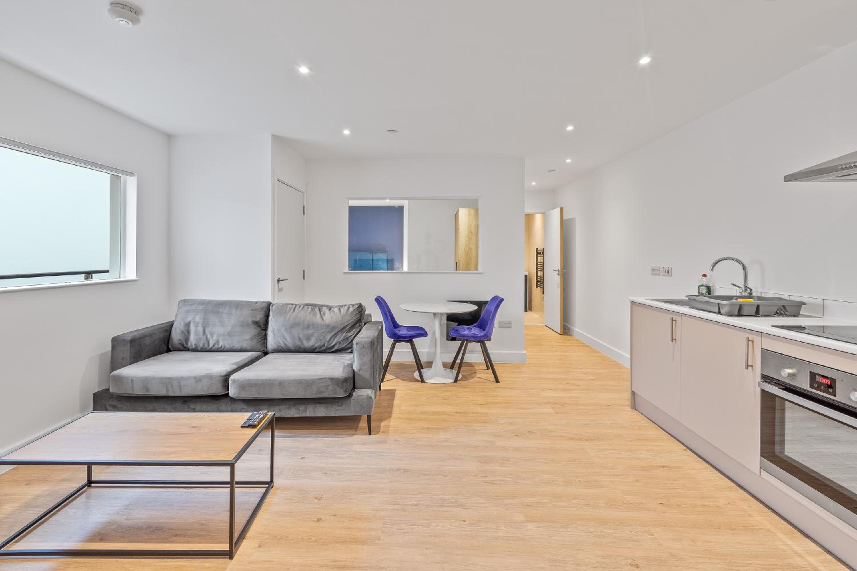 One-Bedroom Apartment