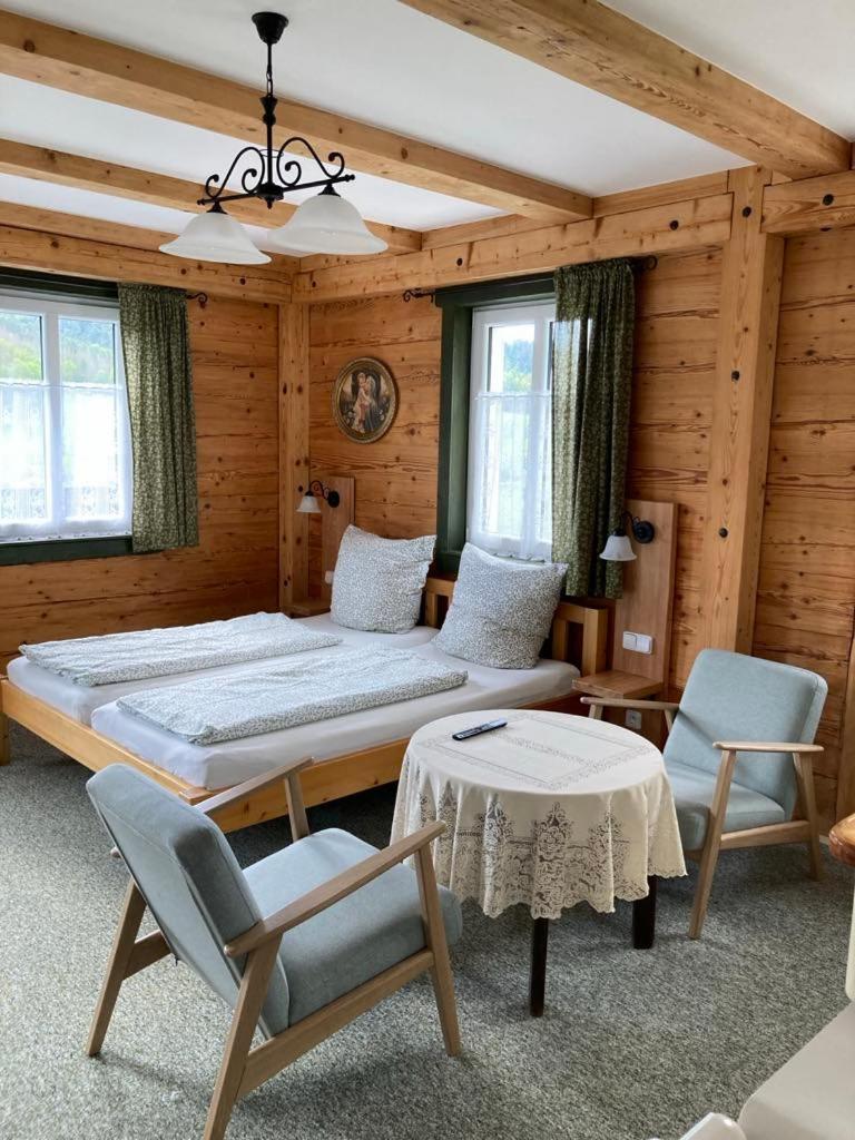 Deluxe Double Room with Balcony photo 2