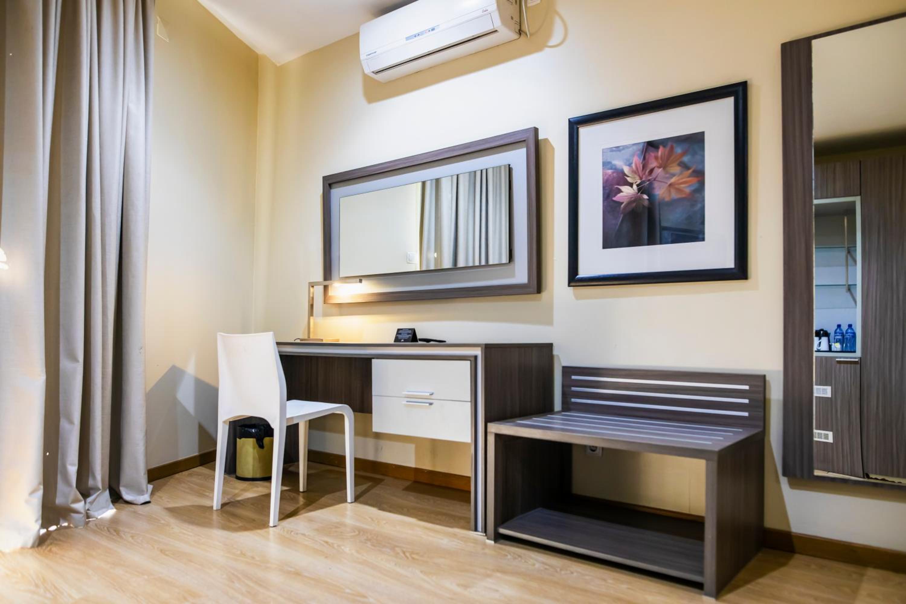 Double or Twin Room photo 1