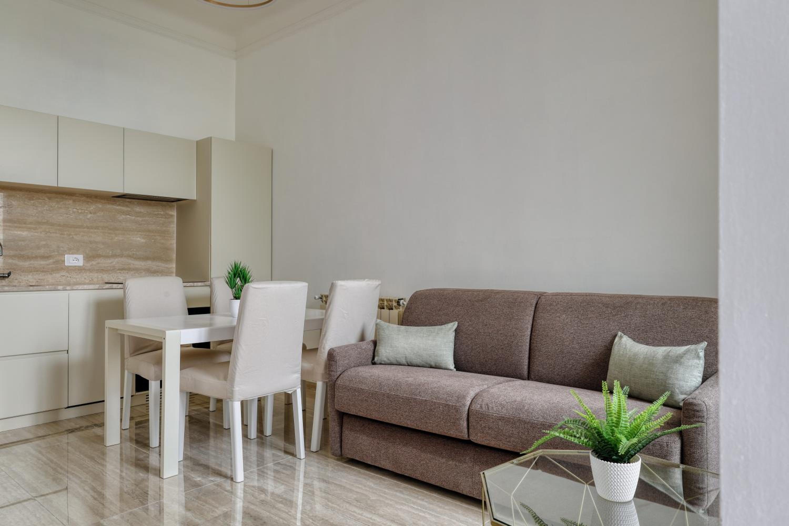 One-Bedroom Apartment