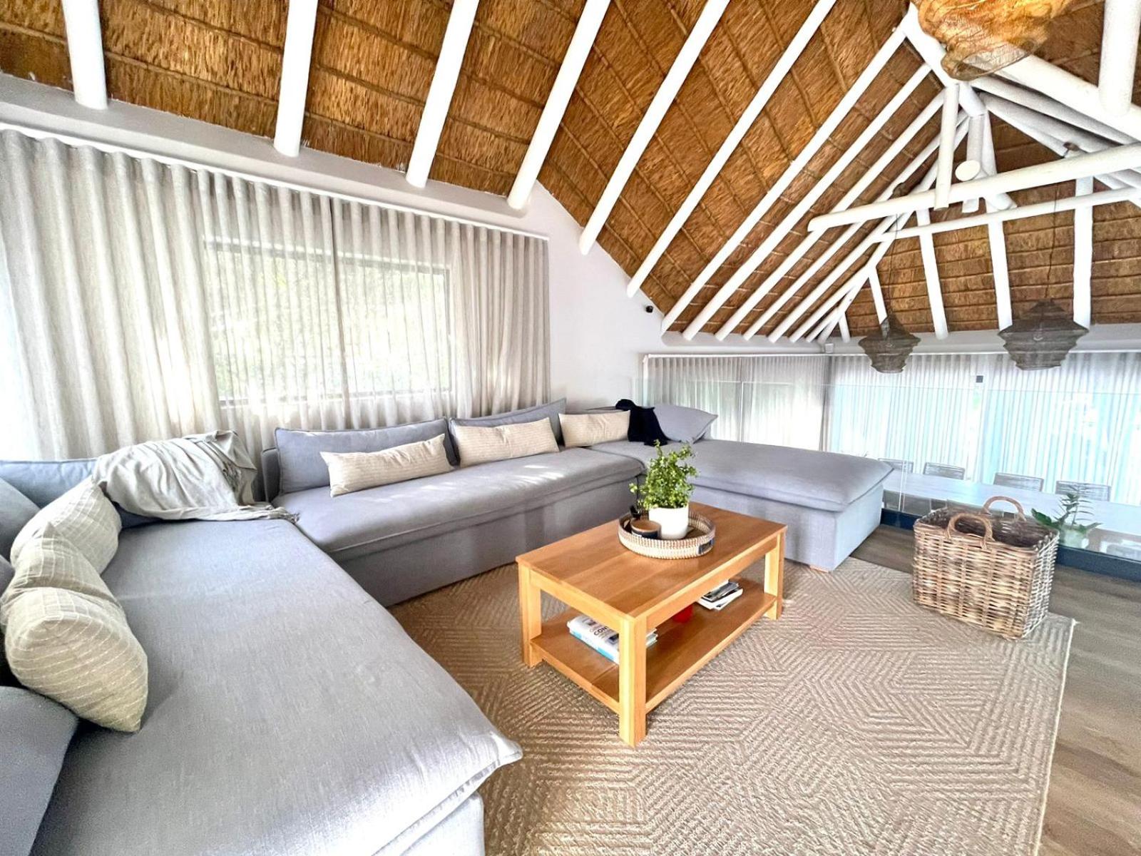 Villa photo 1
