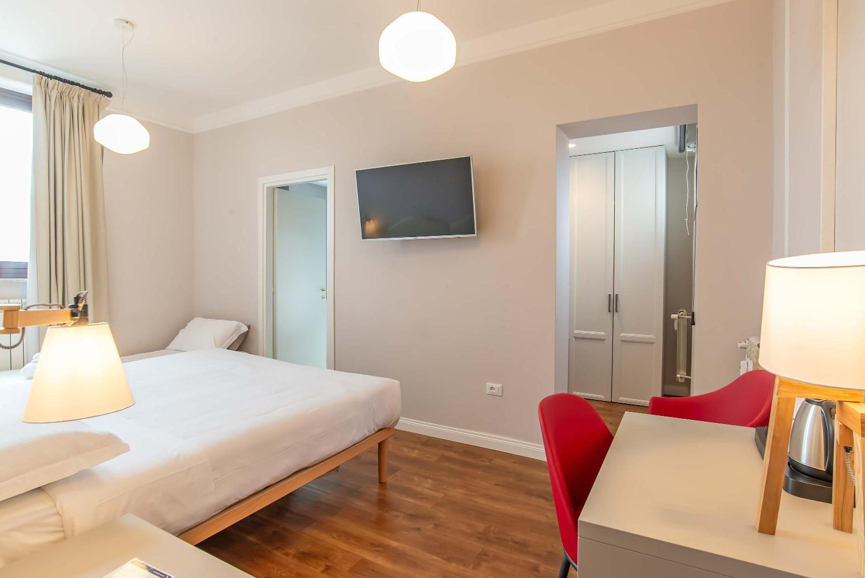 Triple Room photo 2