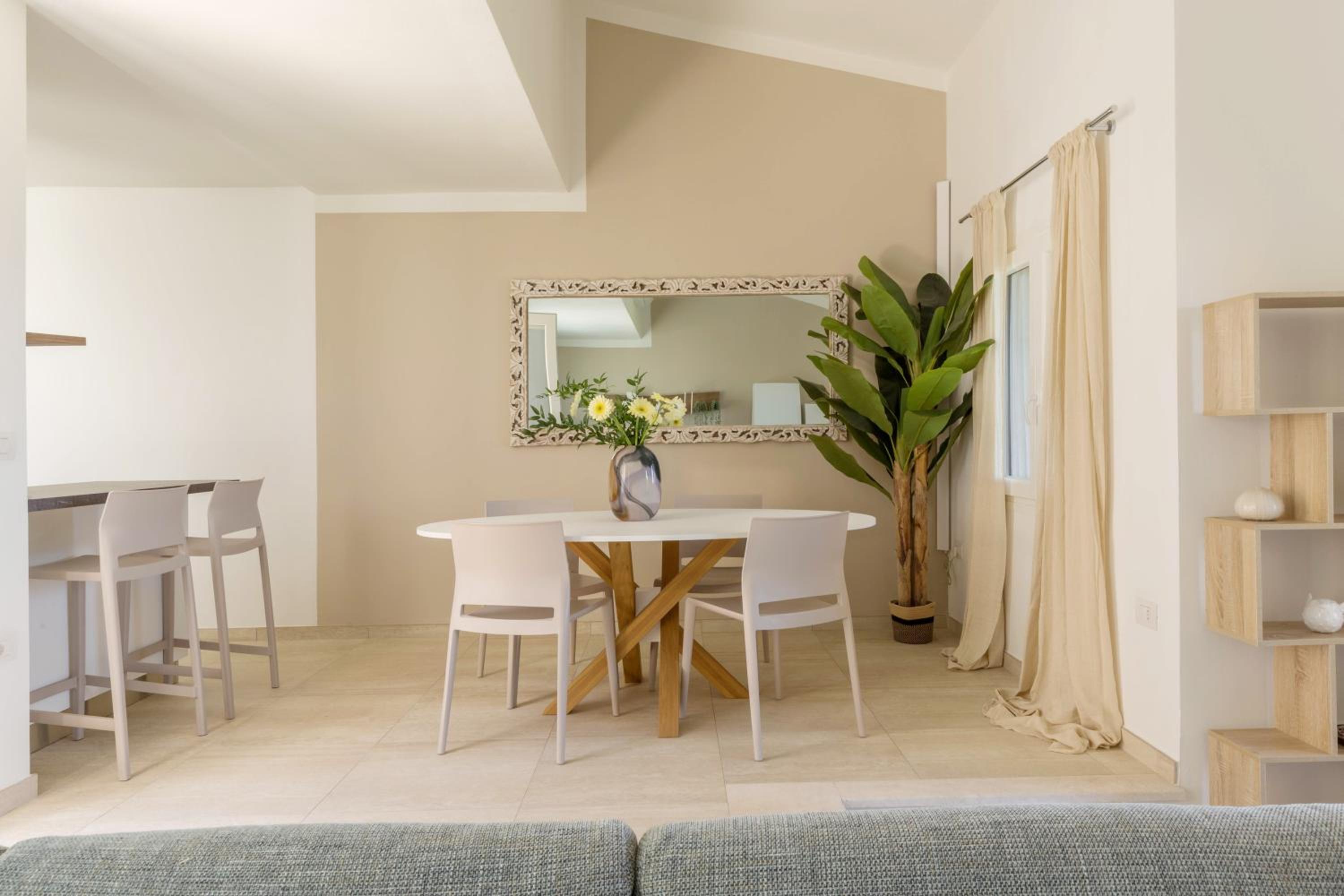 Three-Bedroom Villa photo 3