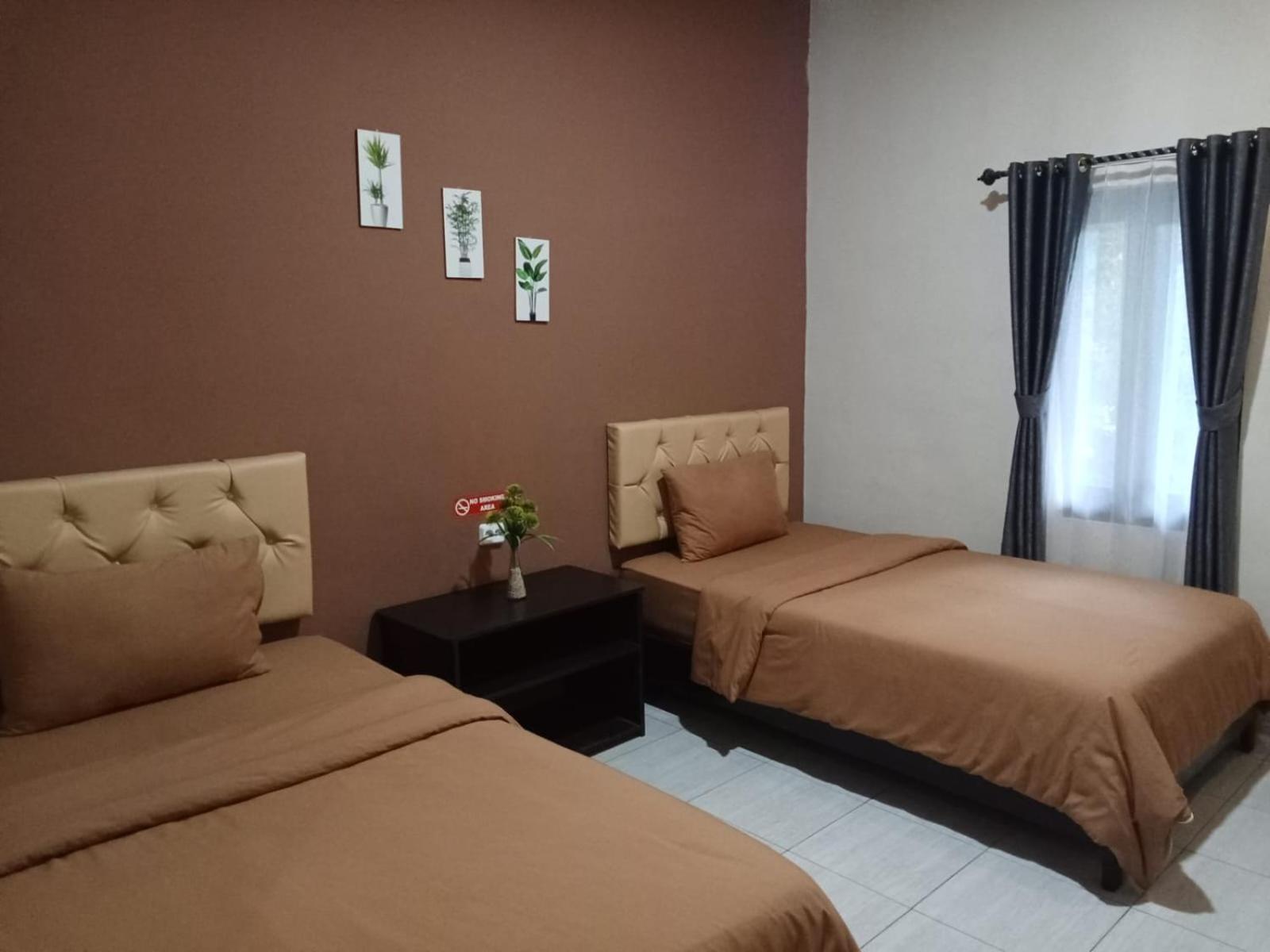 Twin Room with Balcony