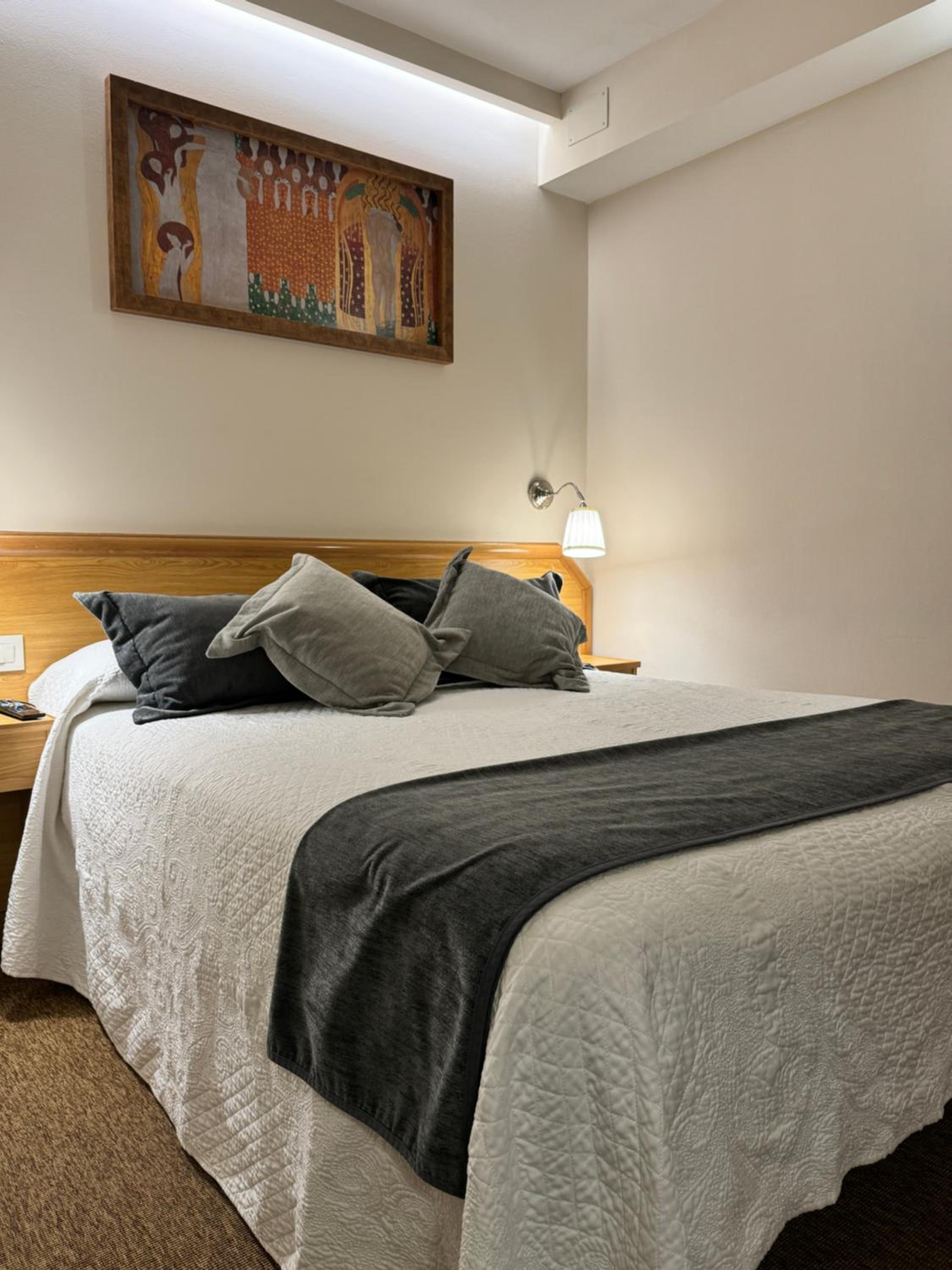 Small Double Room photo 3