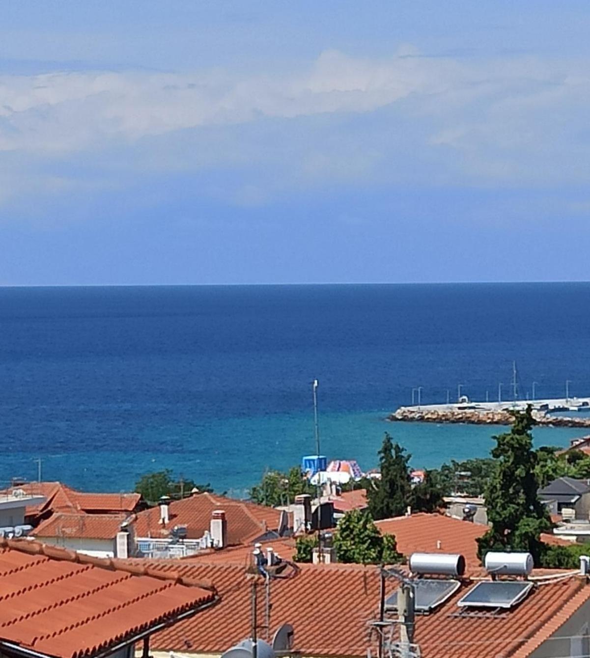 Deluxe Double Room with Balcony and Sea View - Photo 5