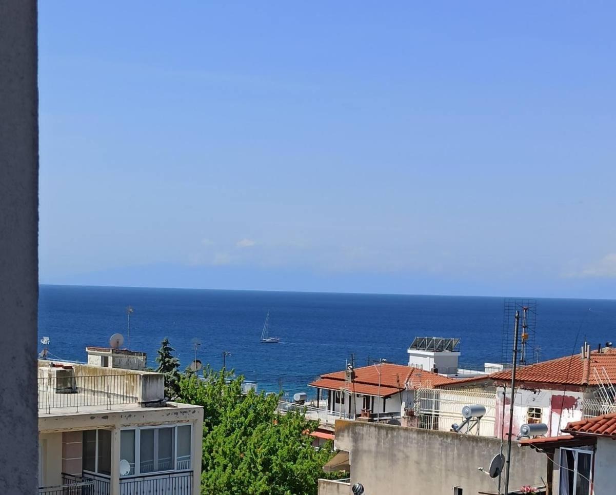 Deluxe Double Room with Balcony and Sea View - Photo 4