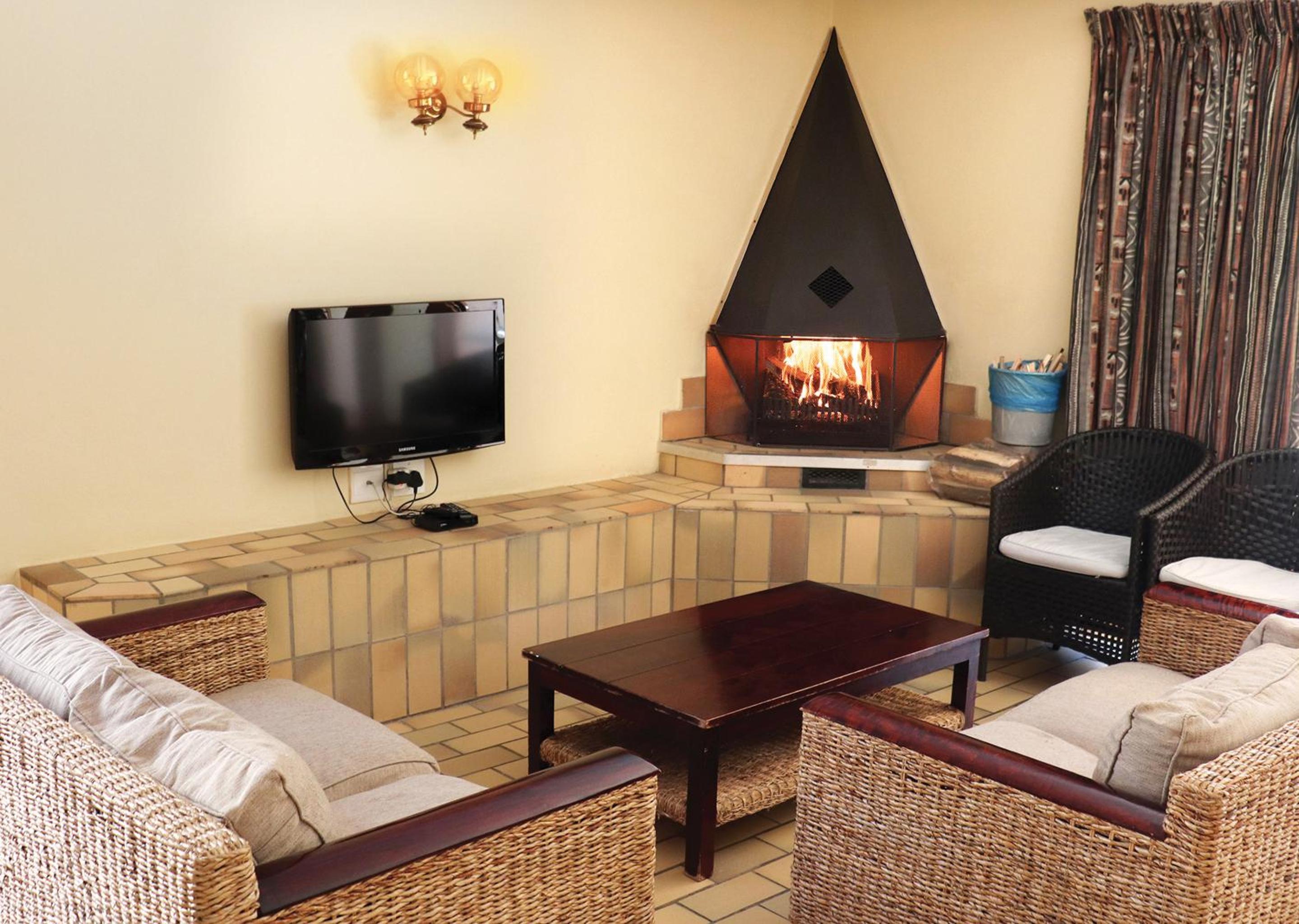 Two Bedroom Pet-Friendly Chalet - Photo 1