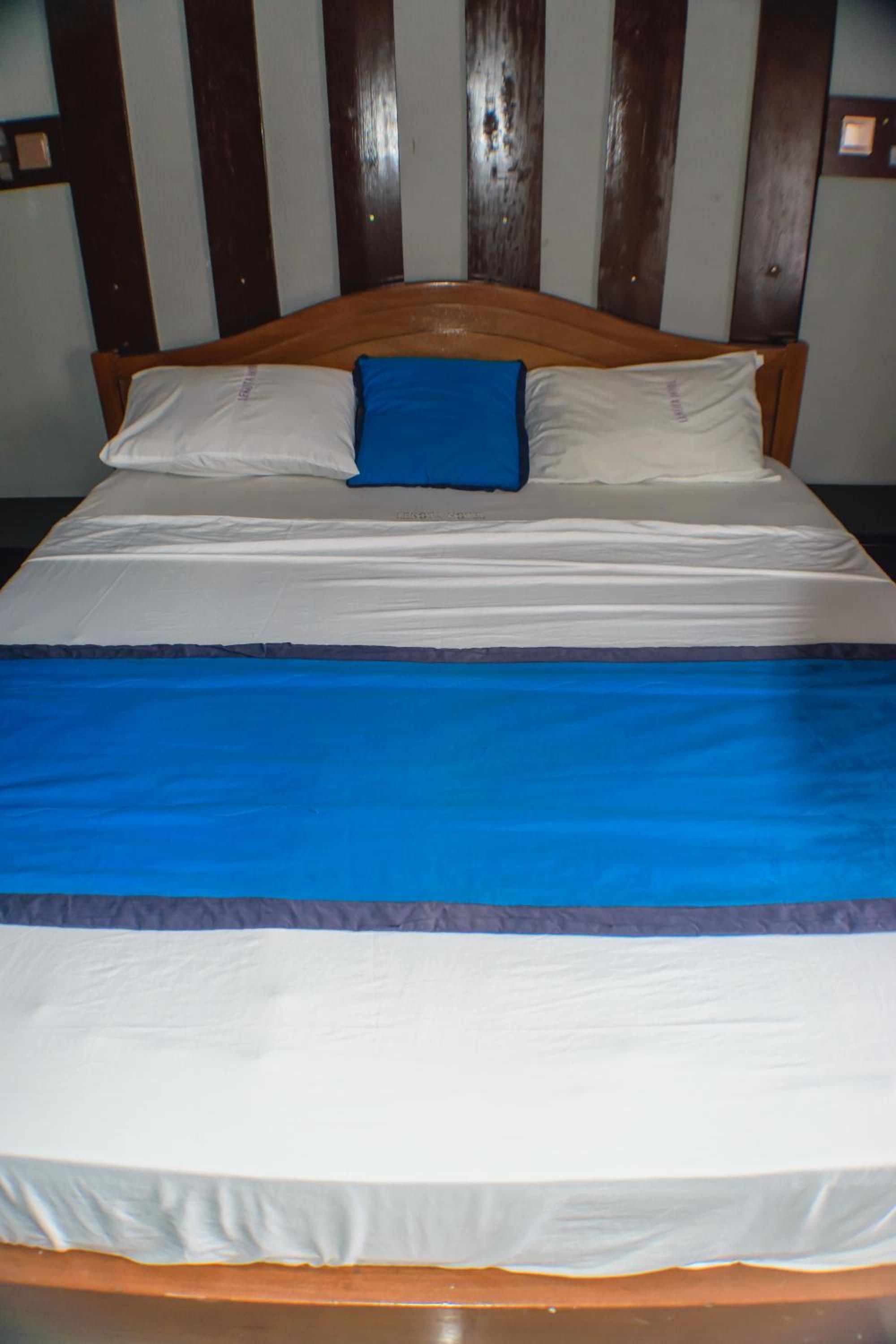 Single Room photo 2