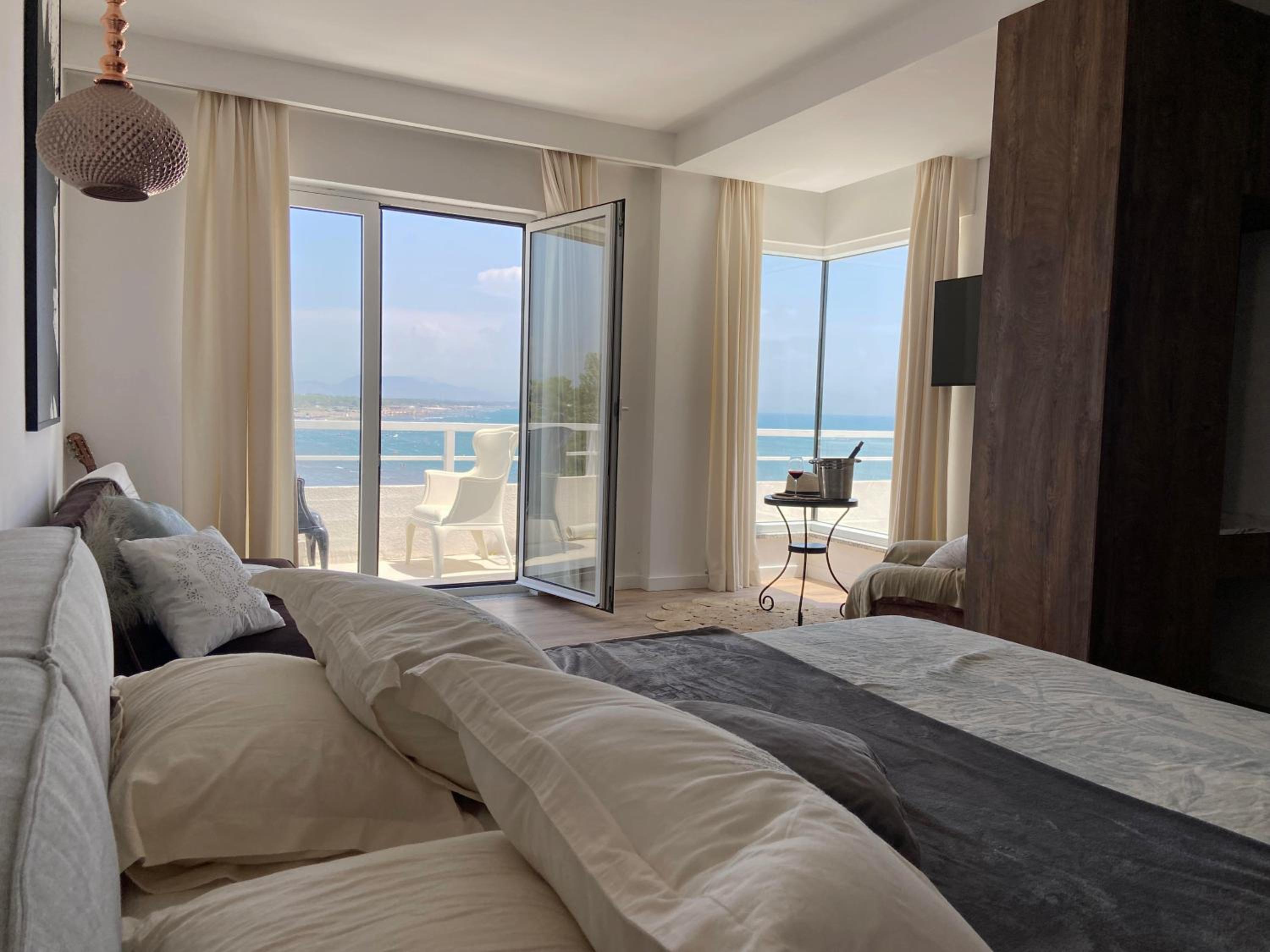 Studio with Sea View