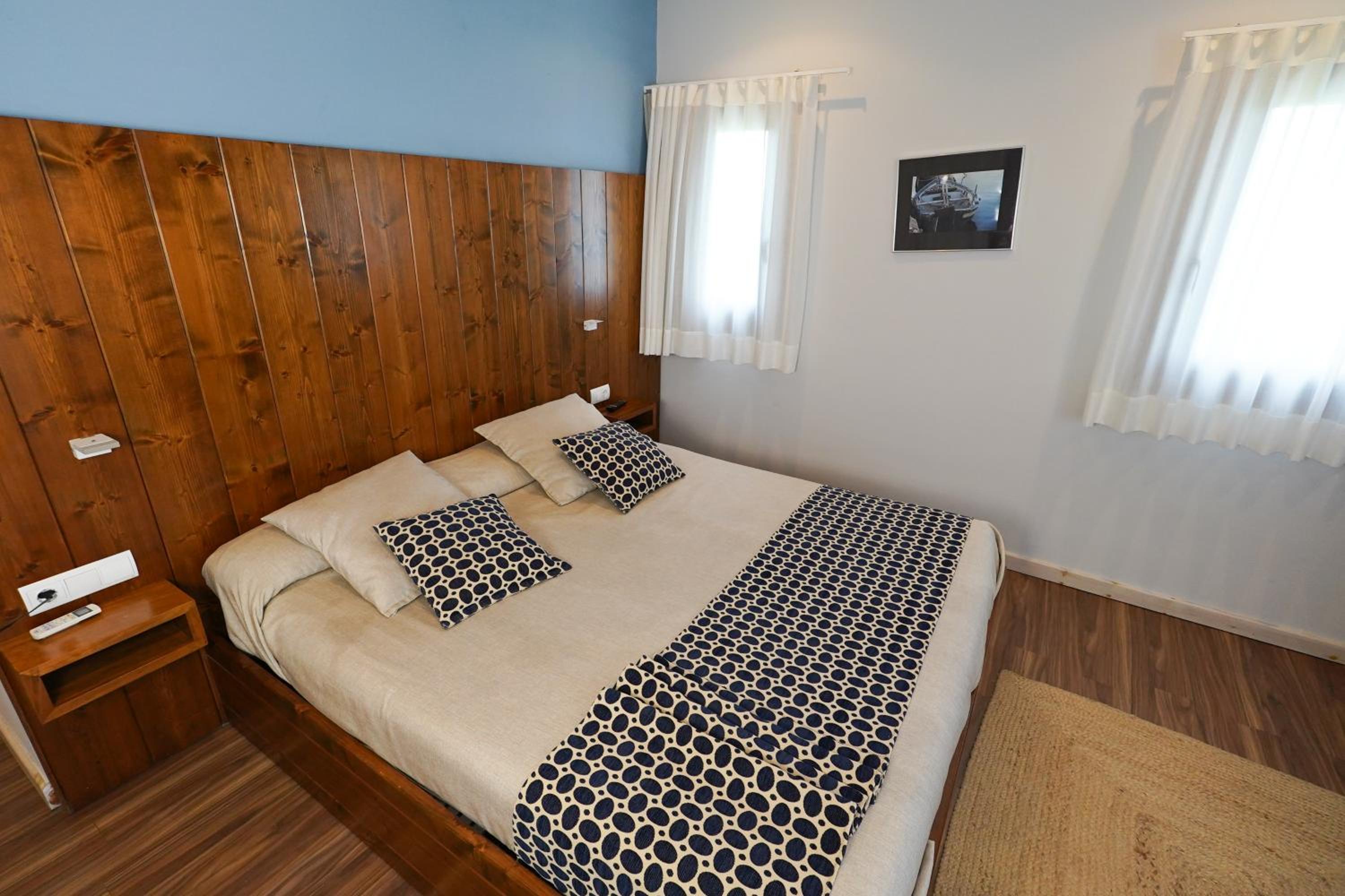 Suite with Balcony - Photo 1