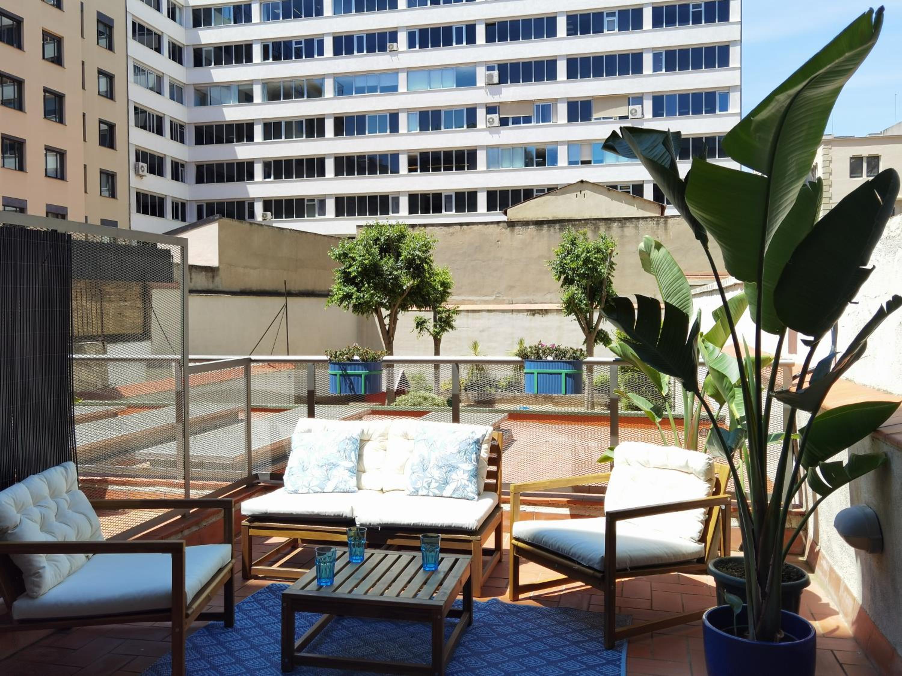 One-Bedroom Apartment with Terrace photo 2