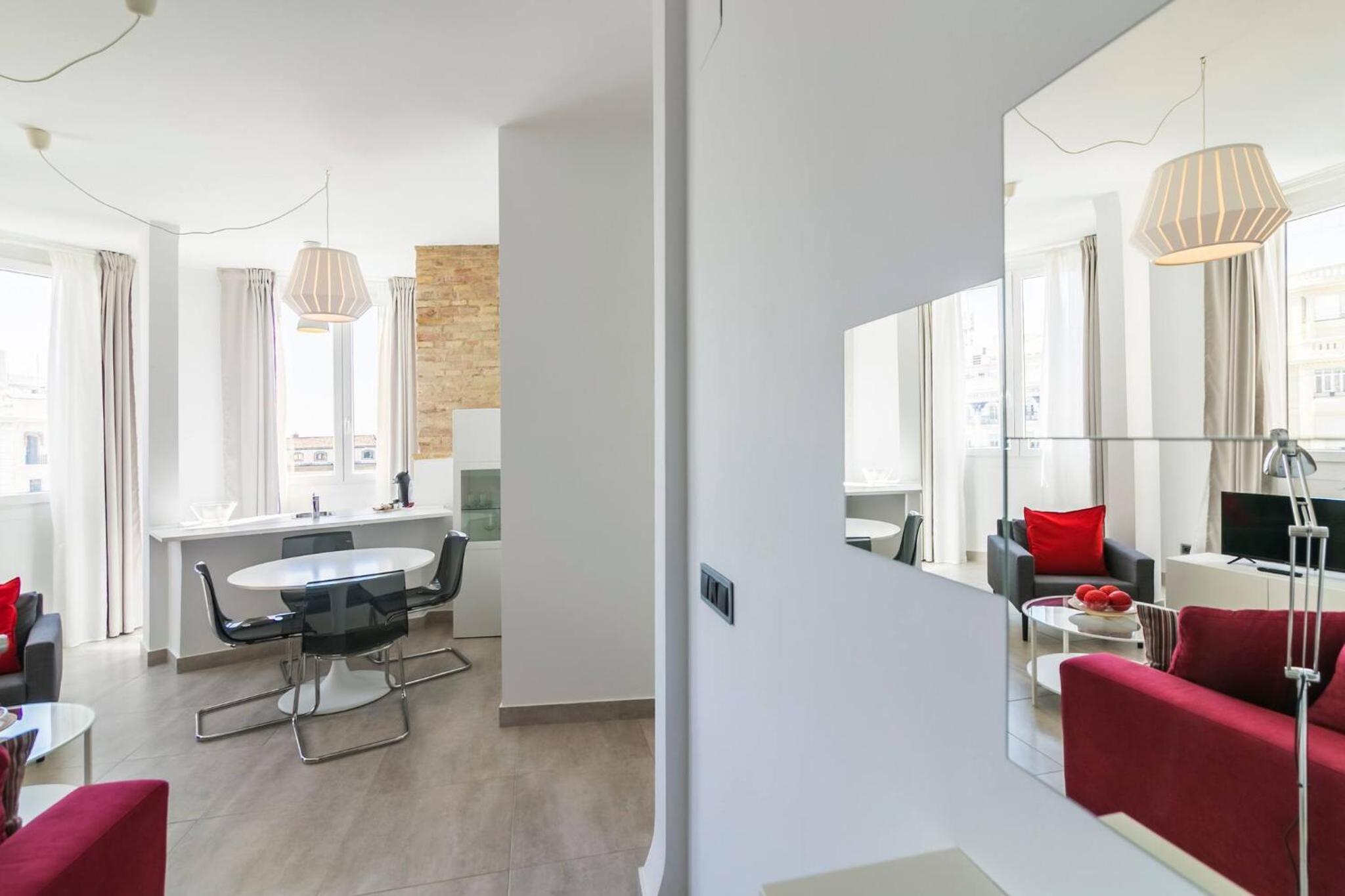 Apartamento de dos habitaciones con vista a la ciudad